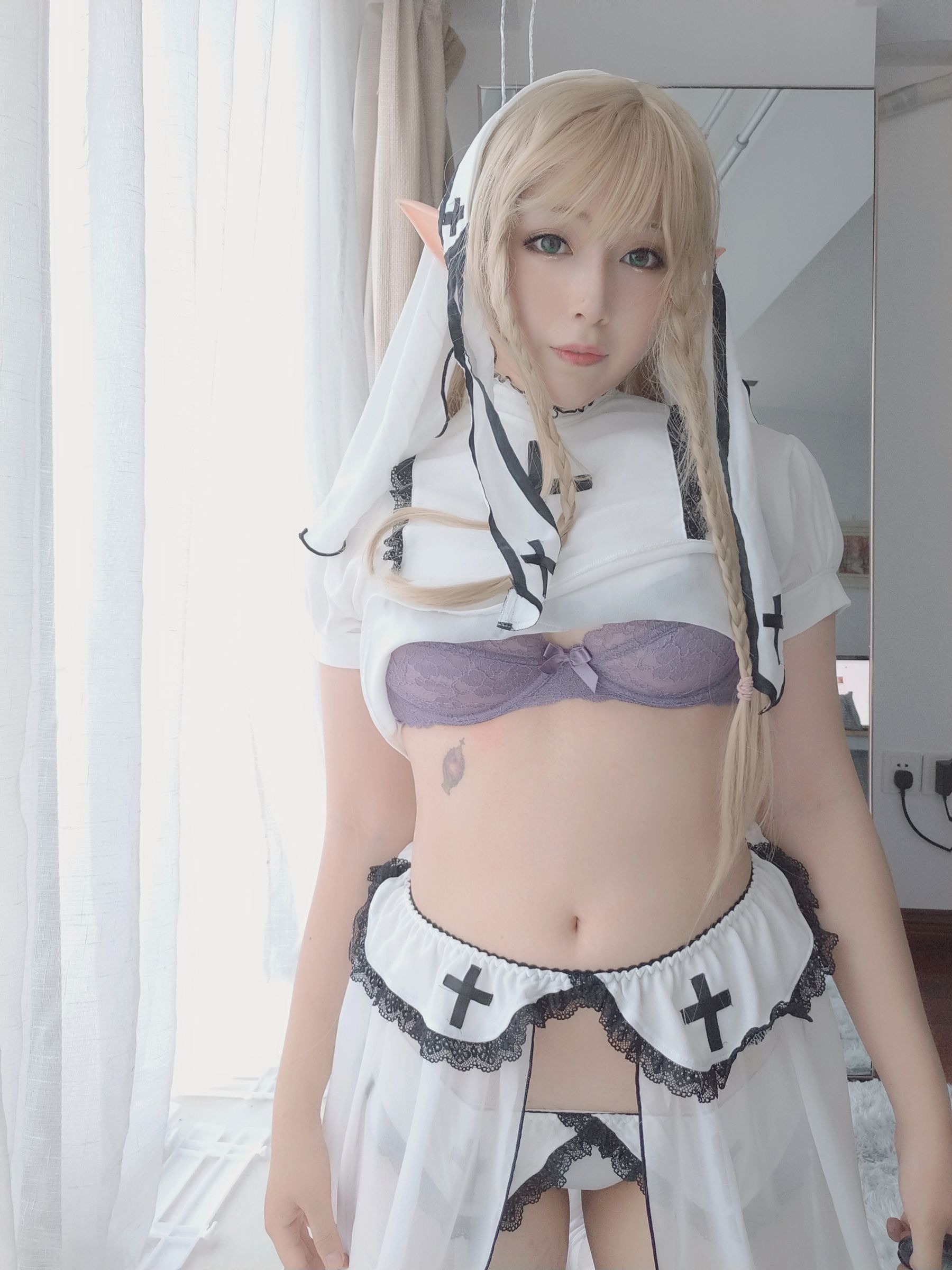 [网红COSER写真] 小容仔咕咕咕 - 容鸽第7张