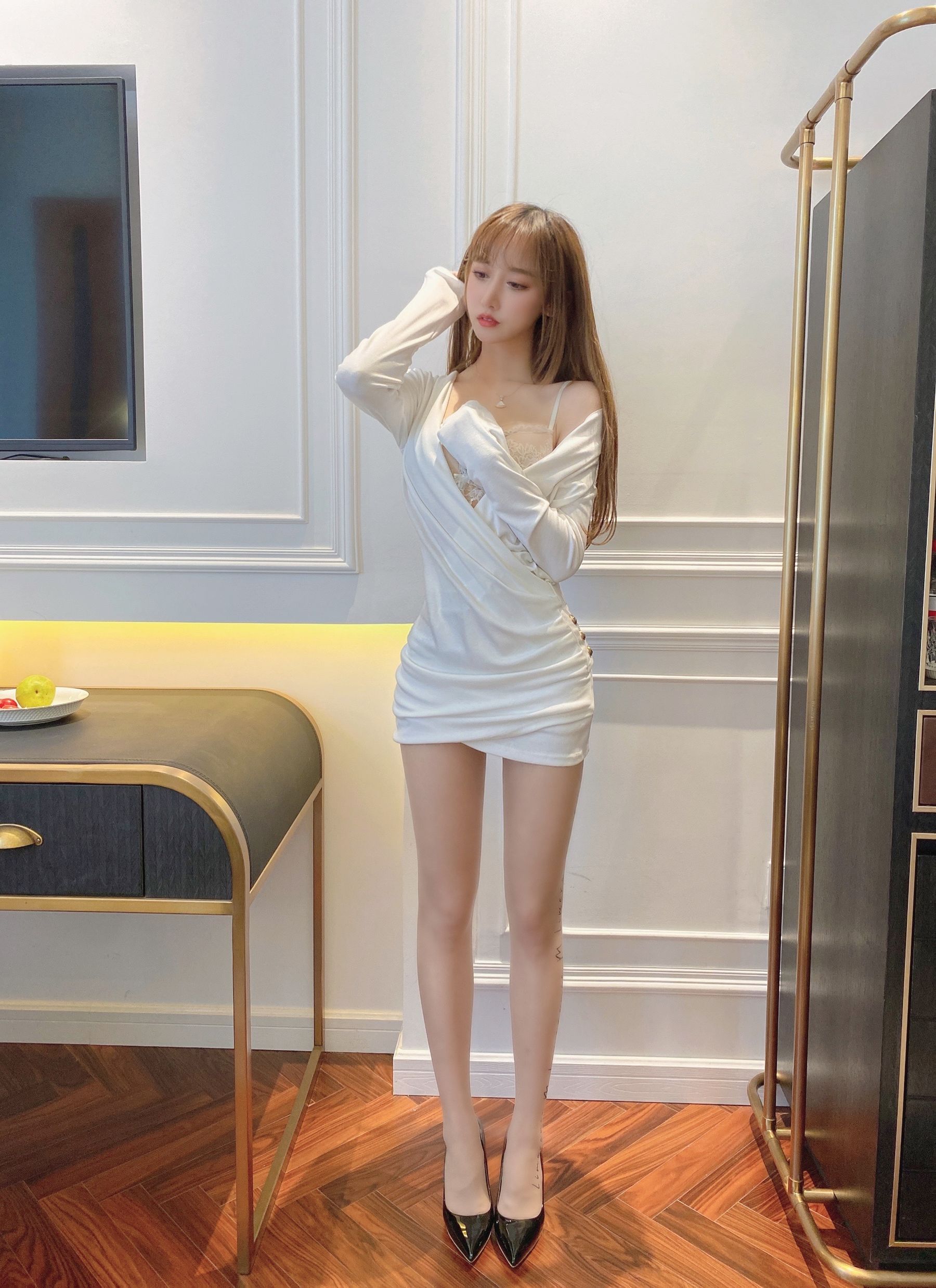 [COS福利] 斗鱼米线线sama - 肉丝袜美腿第4张