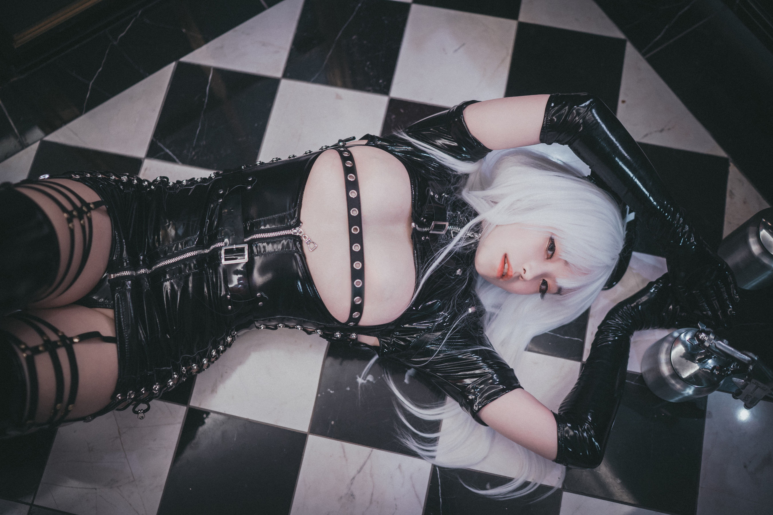 [COS福利] BamBi写真 - Poisonous Nurse第10张