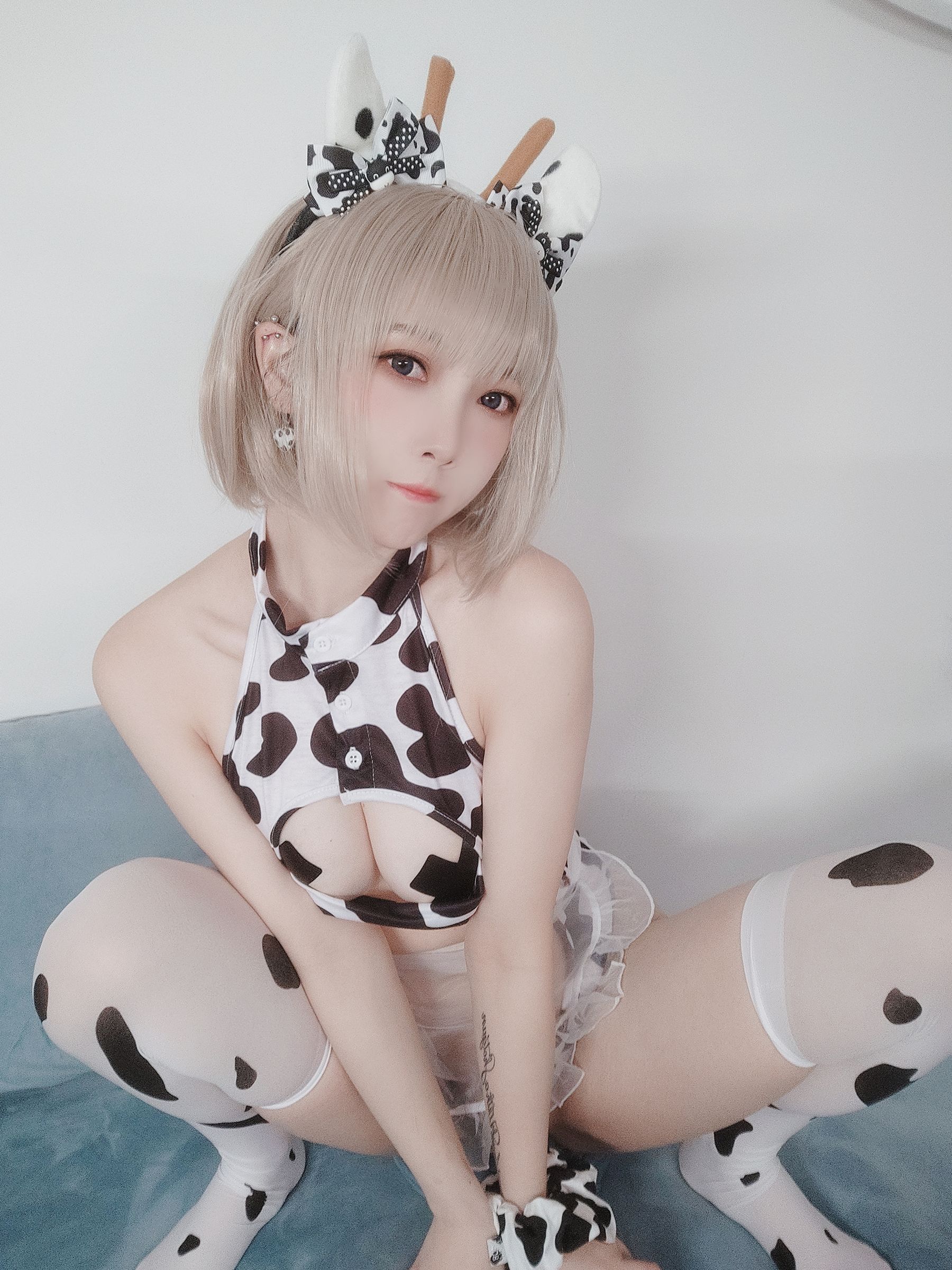 [COS福利] 动漫博主弥七Minana - 奶牛第11张