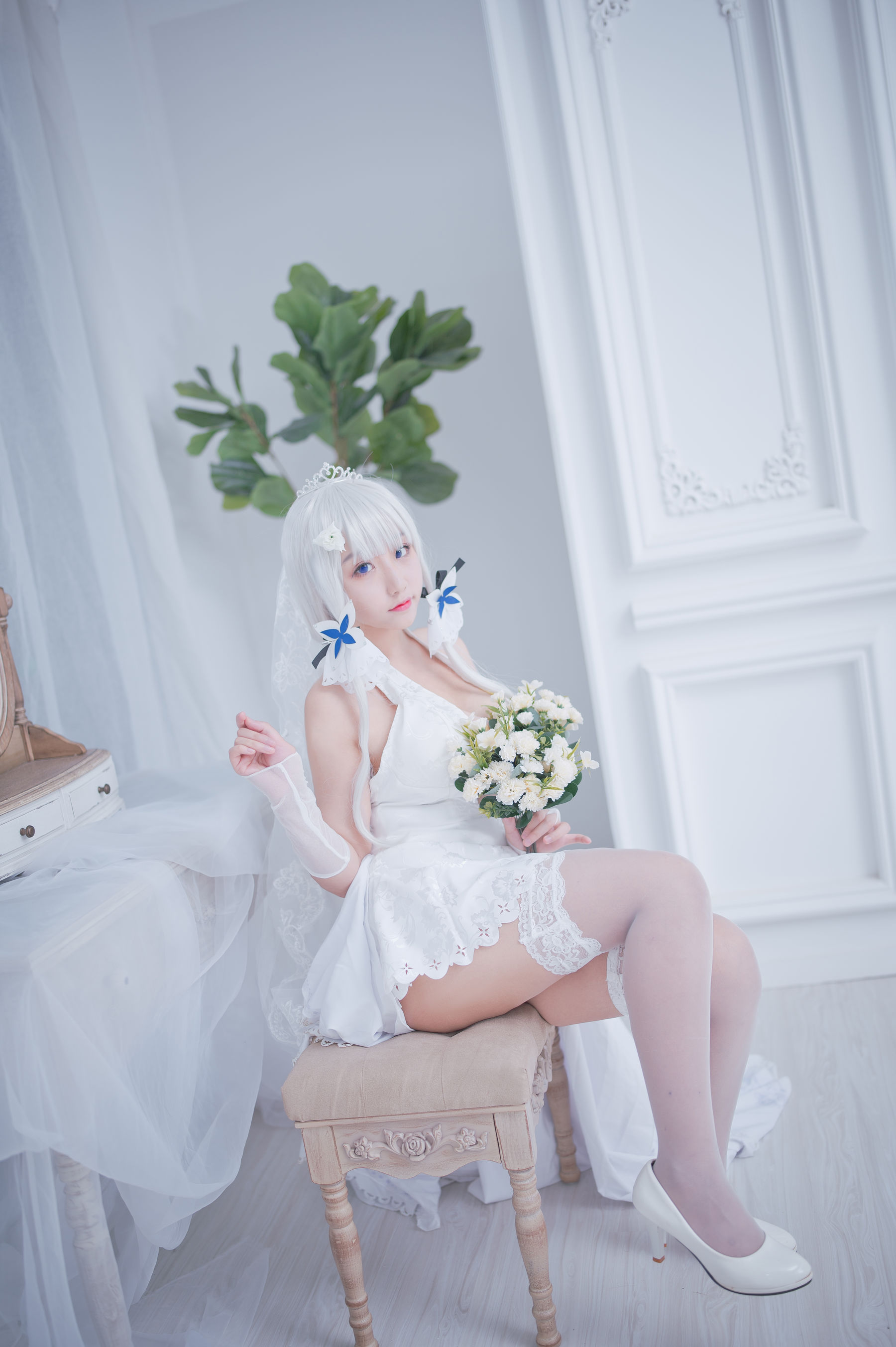 [COS福利] 动漫博主穆零Mu0 - 光辉婚纱第6张
