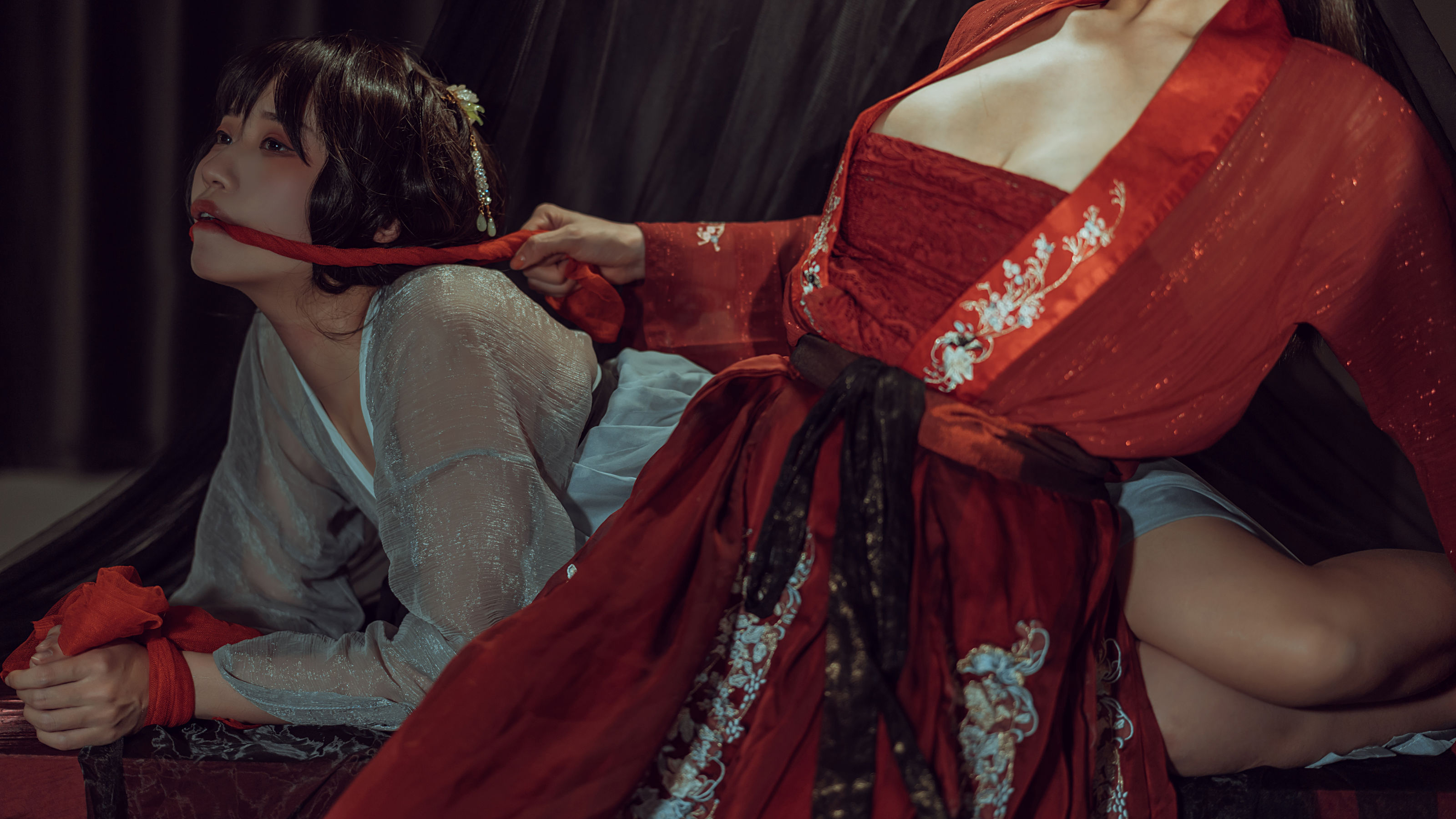 [COS福利] 秋和柯基(夏小秋秋秋) - 昏红帐第6张