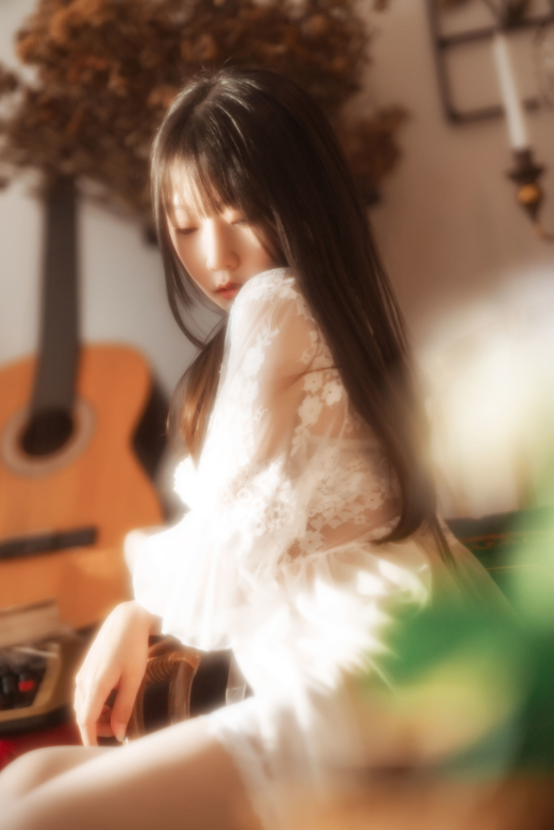 [网红COSER] 香草喵露露 - 室内白色蕾丝第10张