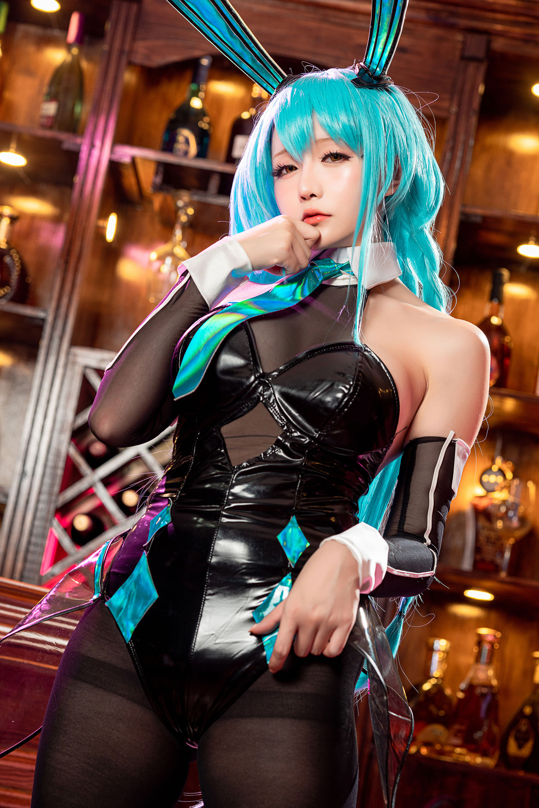 [网红COSER写真] Coser小姐姐星之迟迟 - 纯白と漆黑《树城》第9张