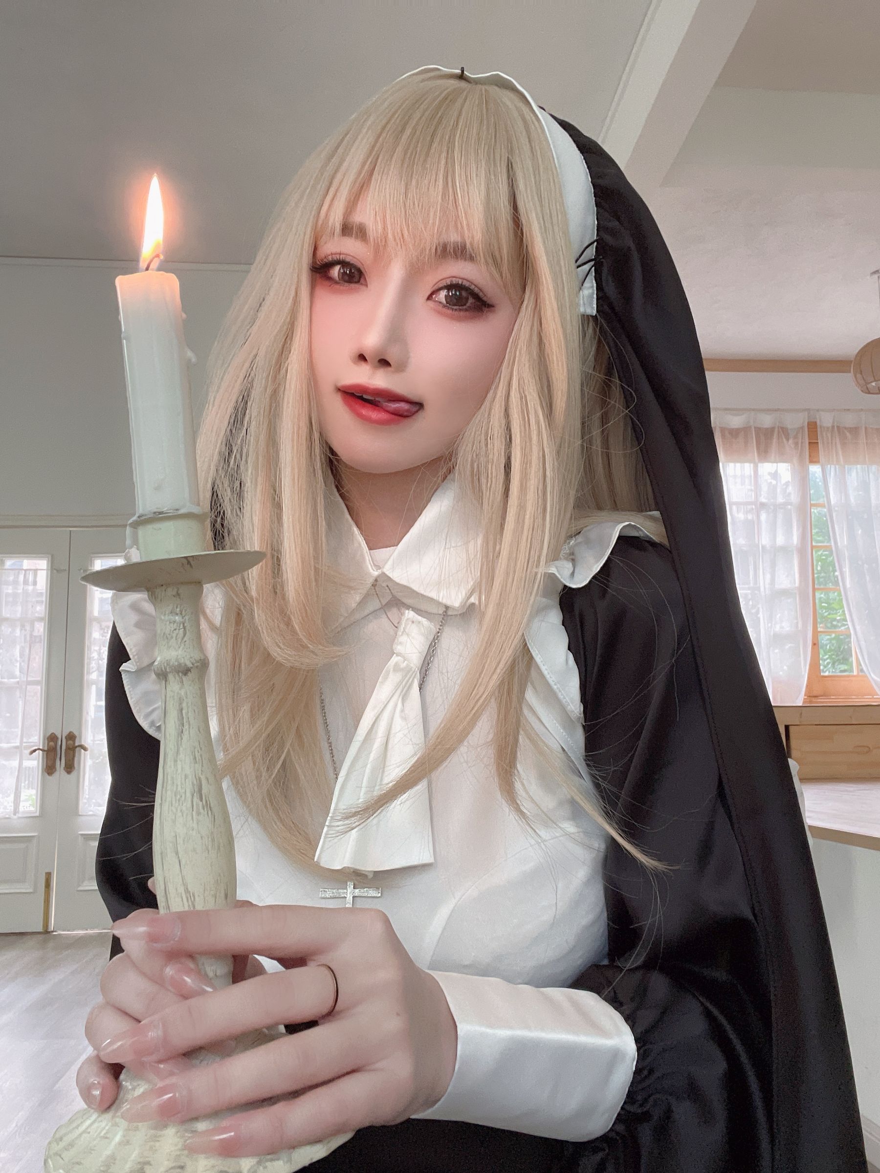[福利COS] 白嫩美少女鬼畜瑶 - 修女第16张