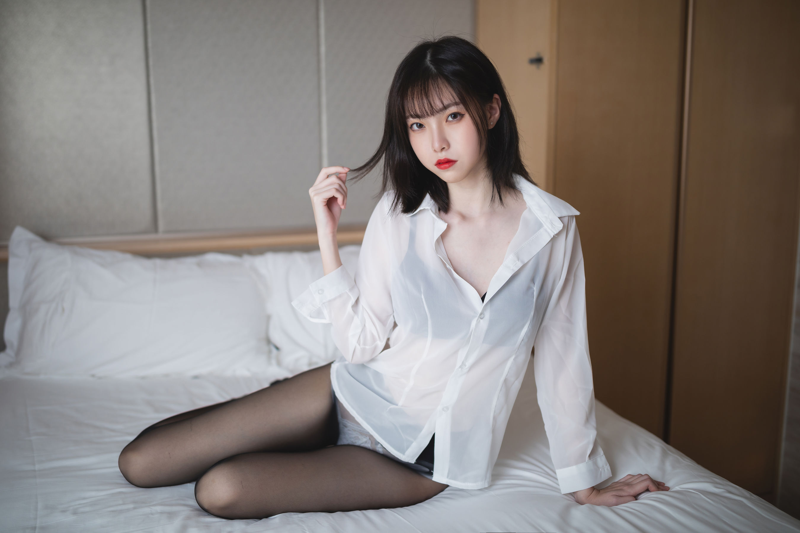 [福利COS] 许岚 - OL制服第14张