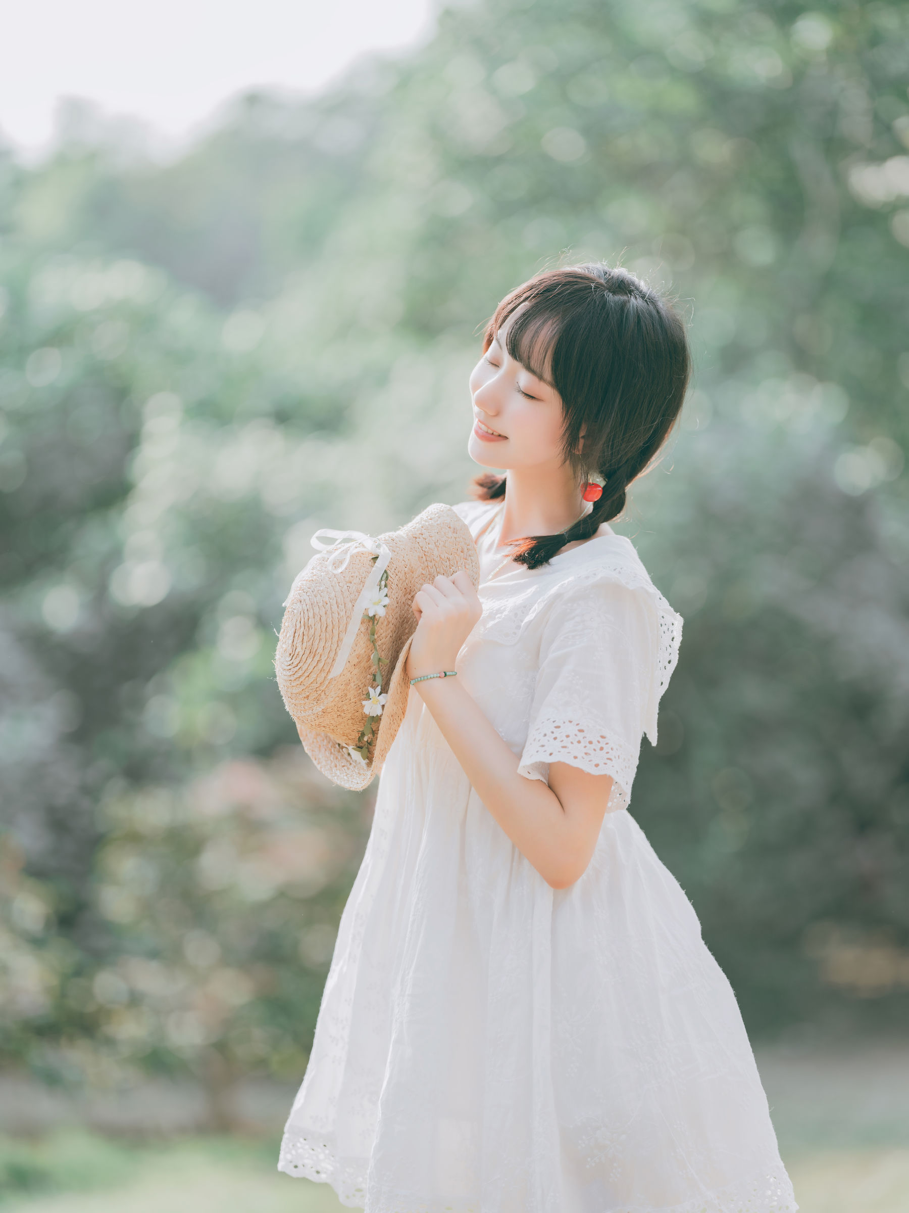[福利COS] 萌系小姐姐木绵绵OwO - 夏日彩虹第4张