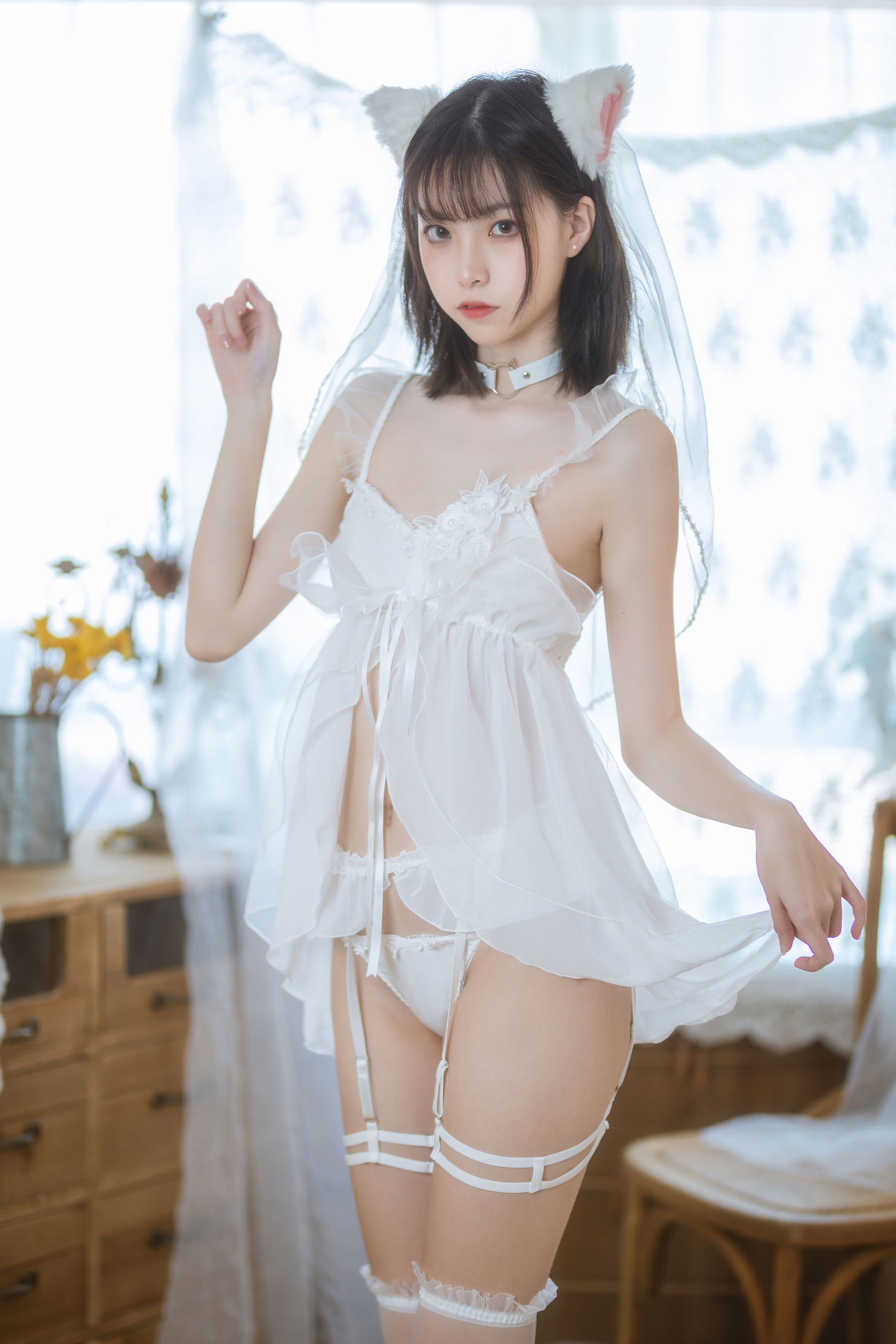 [福利COS] 许岚 - 少女白色裙第9张