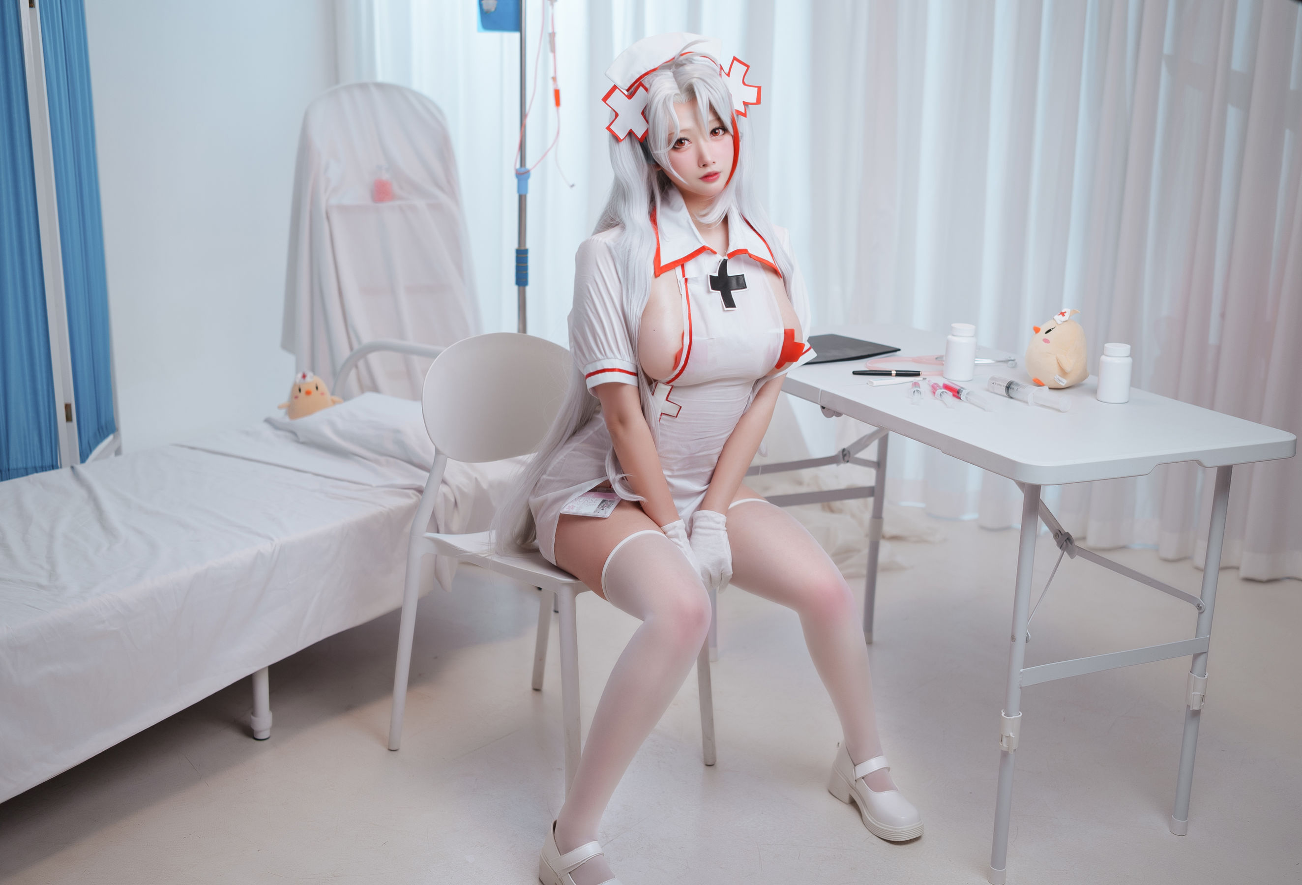 [福利COS] 高颜值coser念念_D - 欧根护士第10张