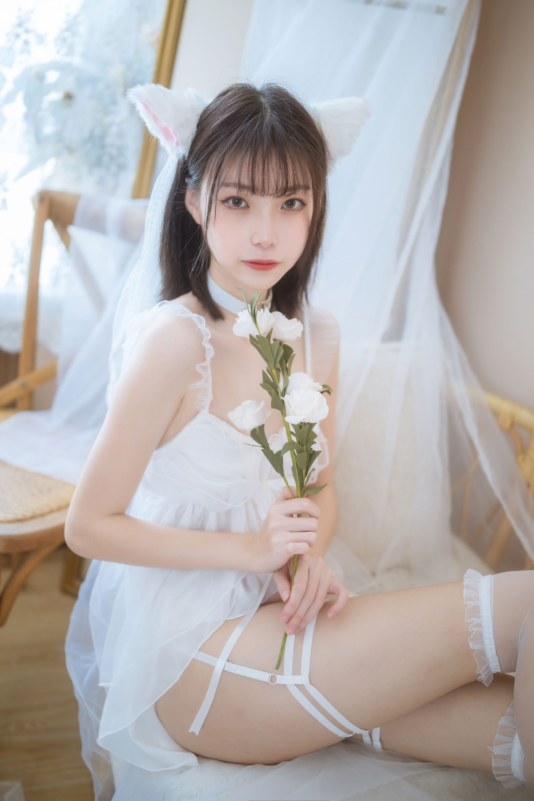 [福利COS] 许岚 - 少女白色裙第14张