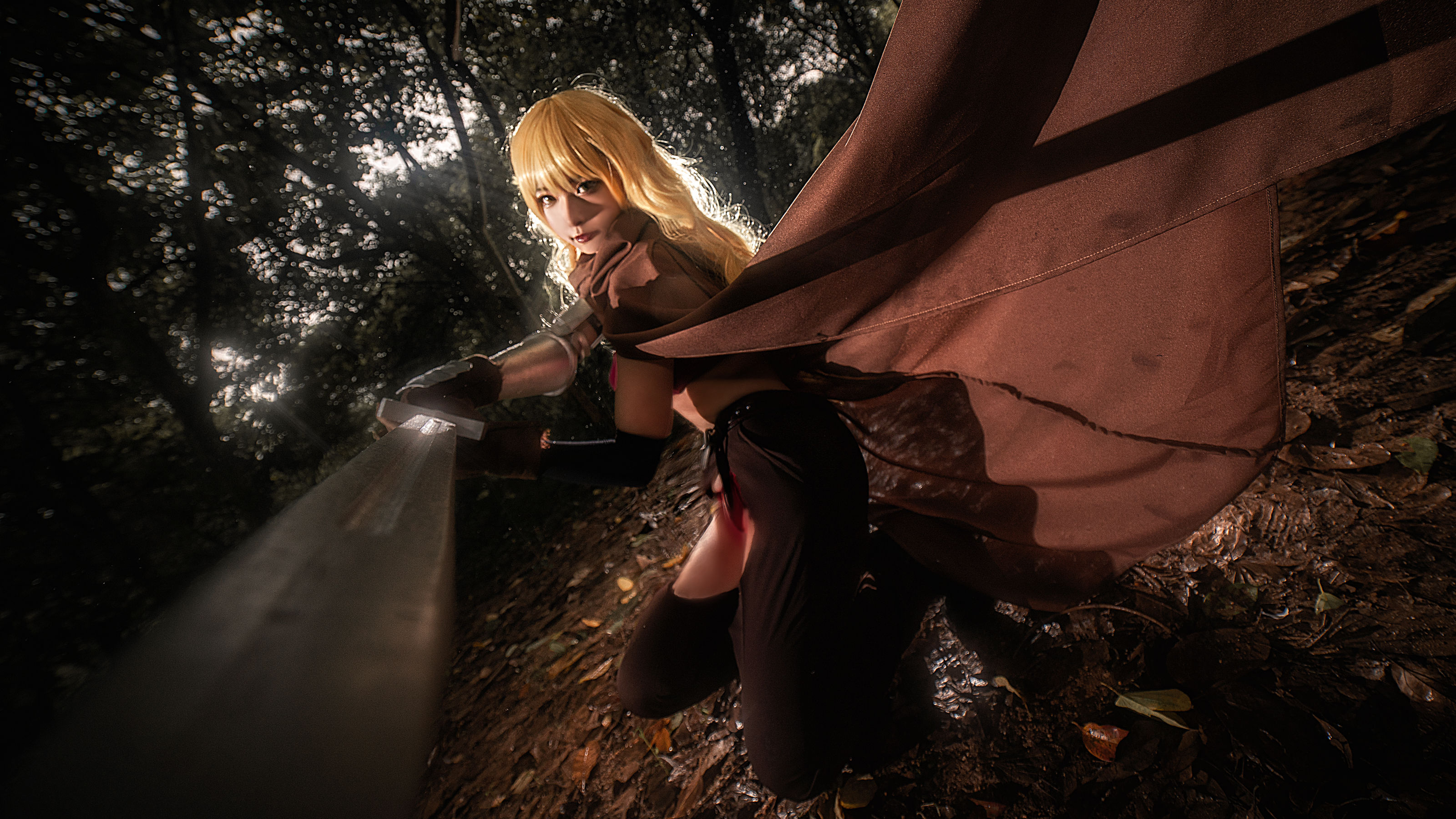 [福利COS] 微博妹子Momoko葵葵 - The Vagrant (薇薇安)第1张