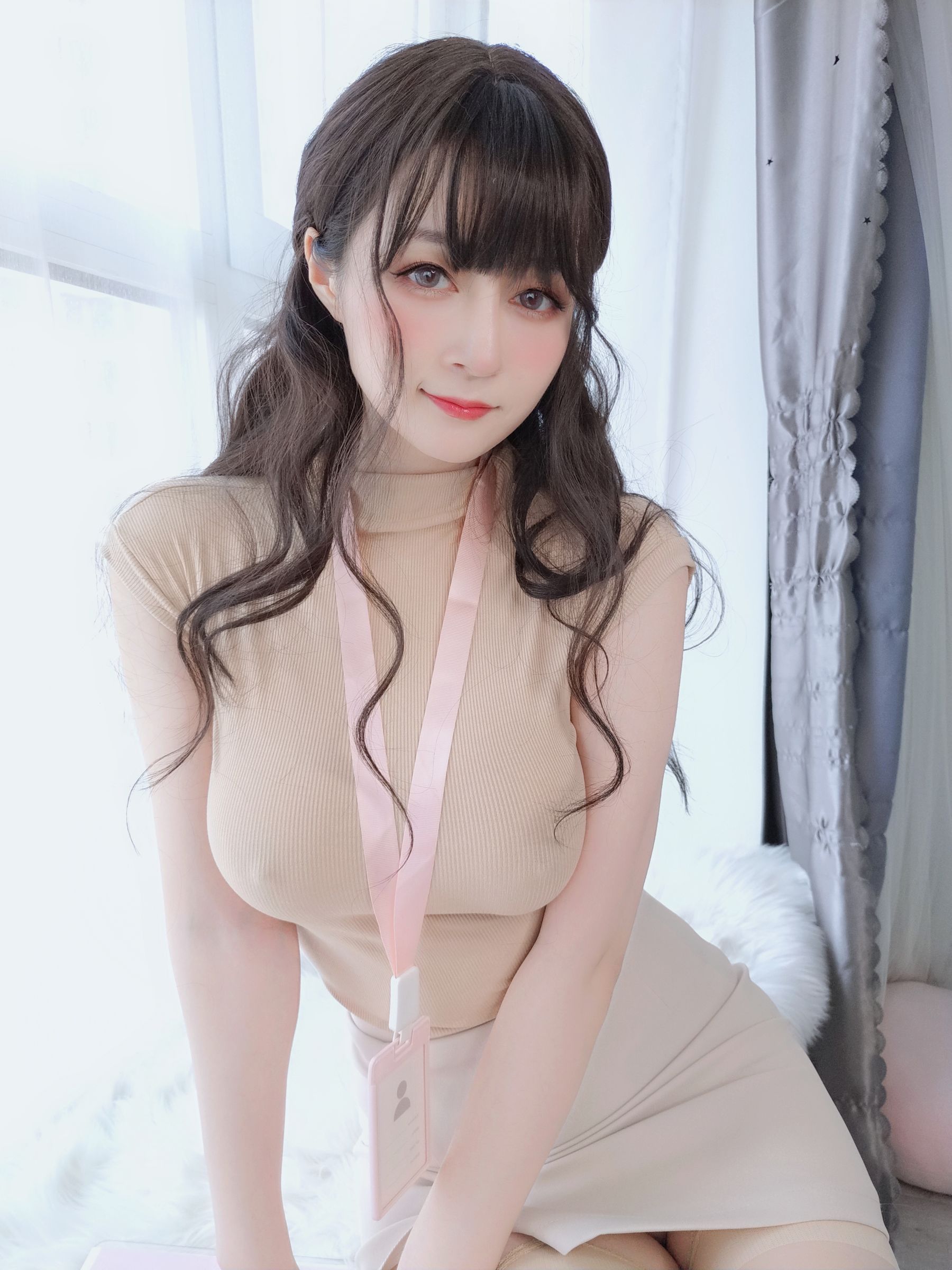 [福利COS] Coser小姐姐白银 - 会社の後輩第7张