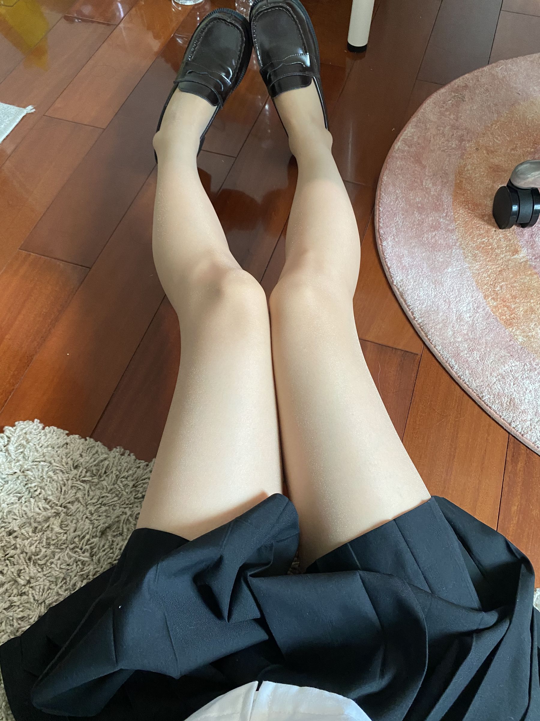 [福利COS] 51酱 - 油光袜第15张