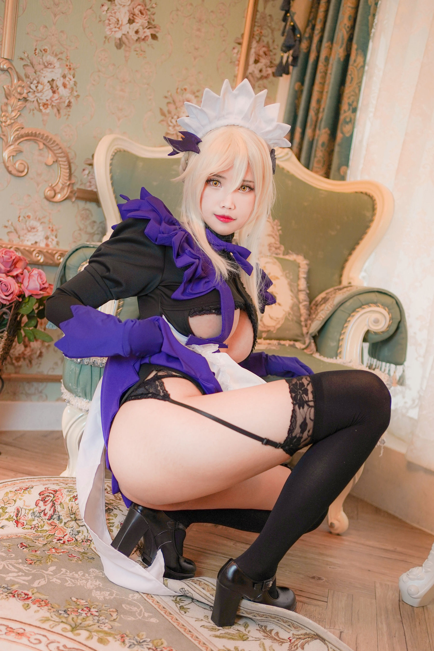 [福利COS] Coser萱-KaYa - 泳装阿尔托莉雅女仆第6张