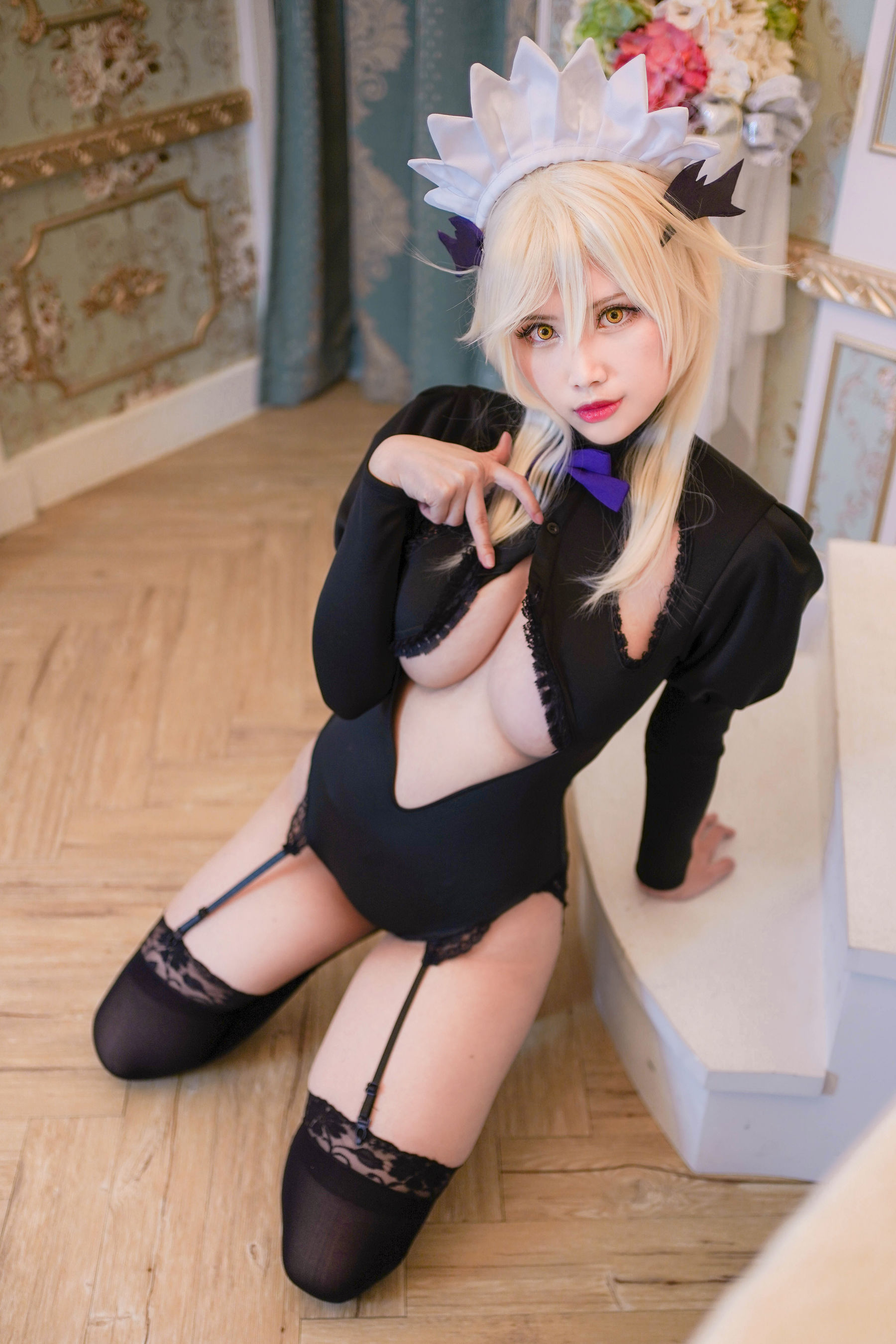[福利COS] Coser萱-KaYa - 泳装阿尔托莉雅女仆第9张