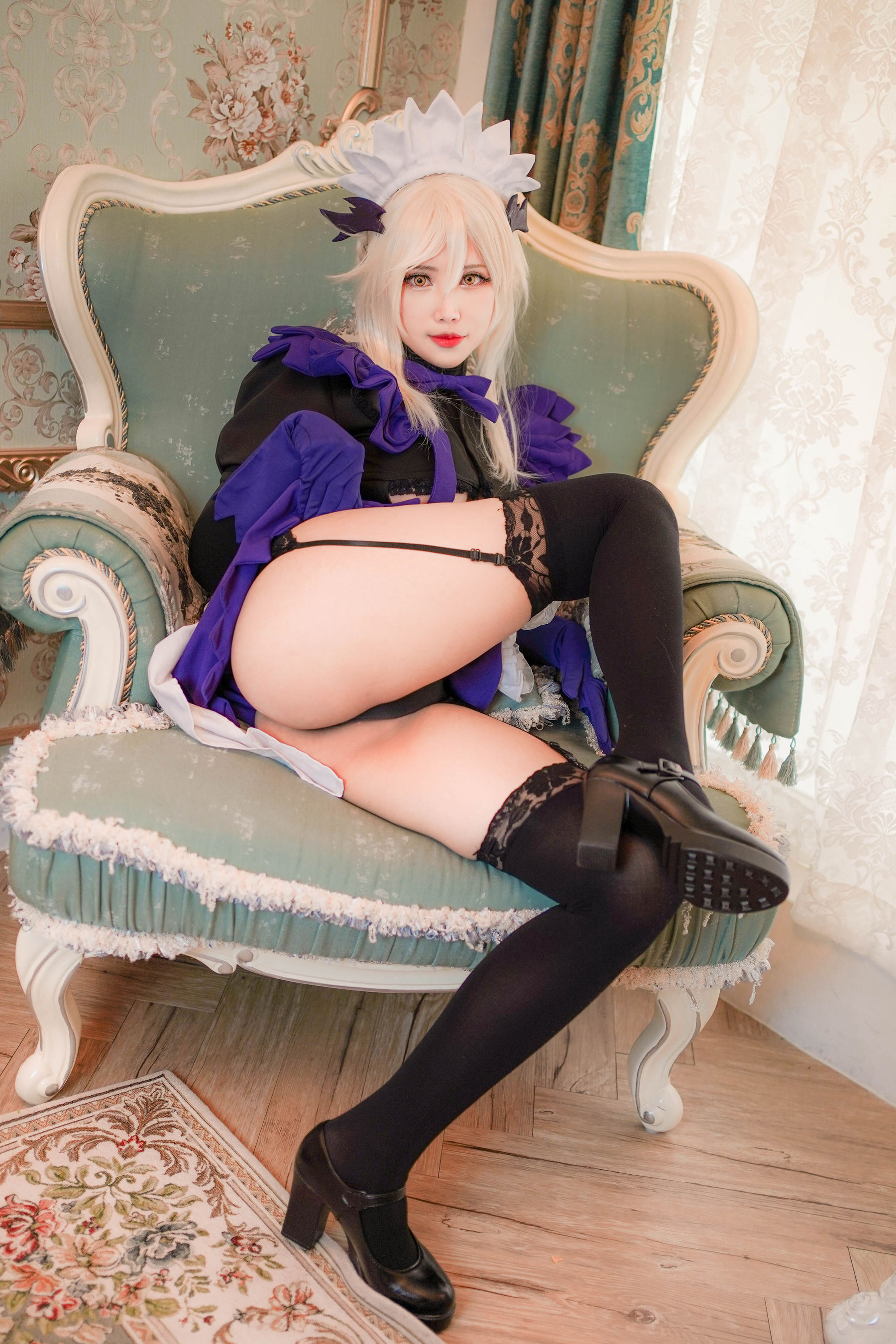 [福利COS] Coser萱-KaYa - 泳装阿尔托莉雅女仆第3张
