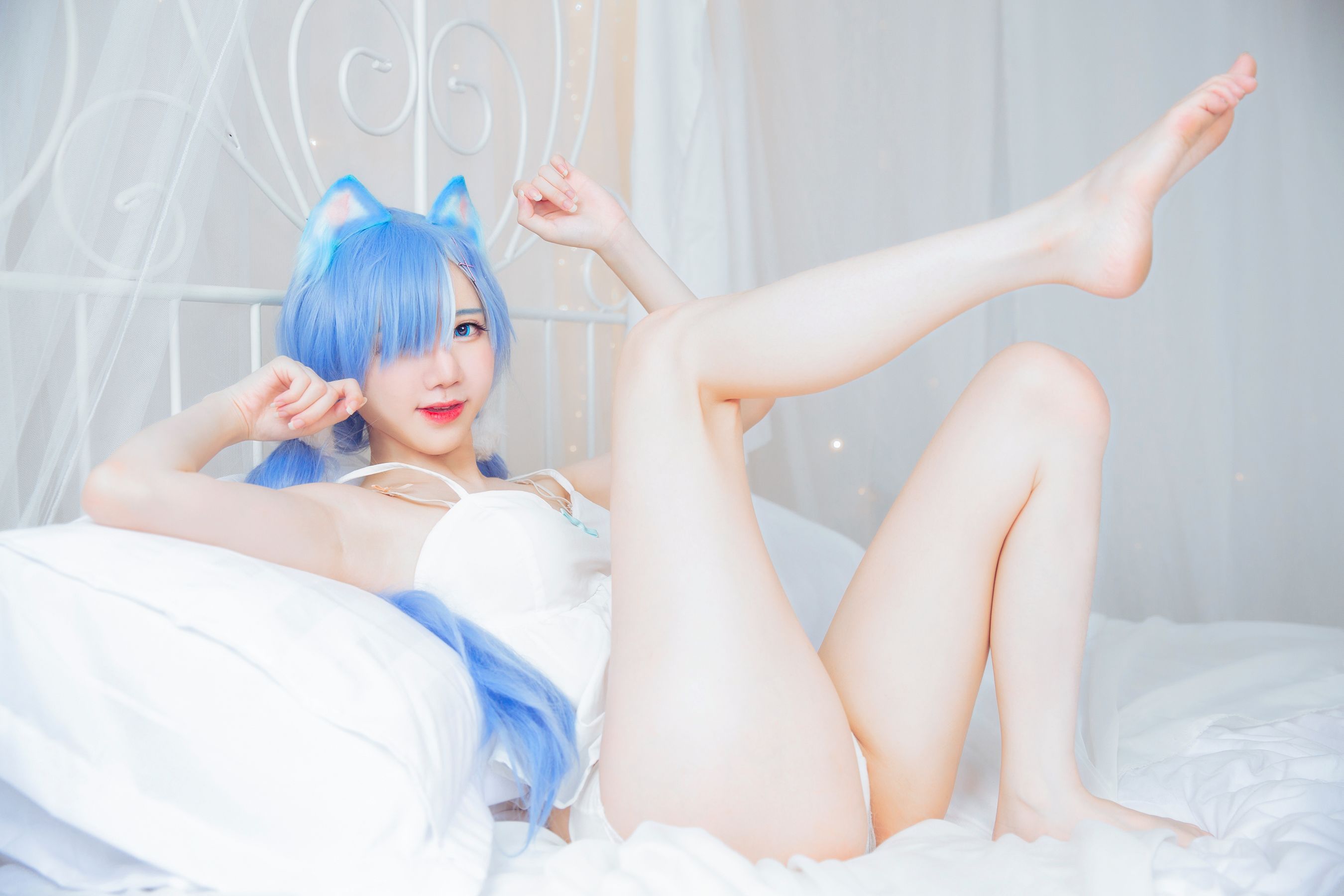 [网红COS] Sally Dorasnow - Rem White Kitty第7张