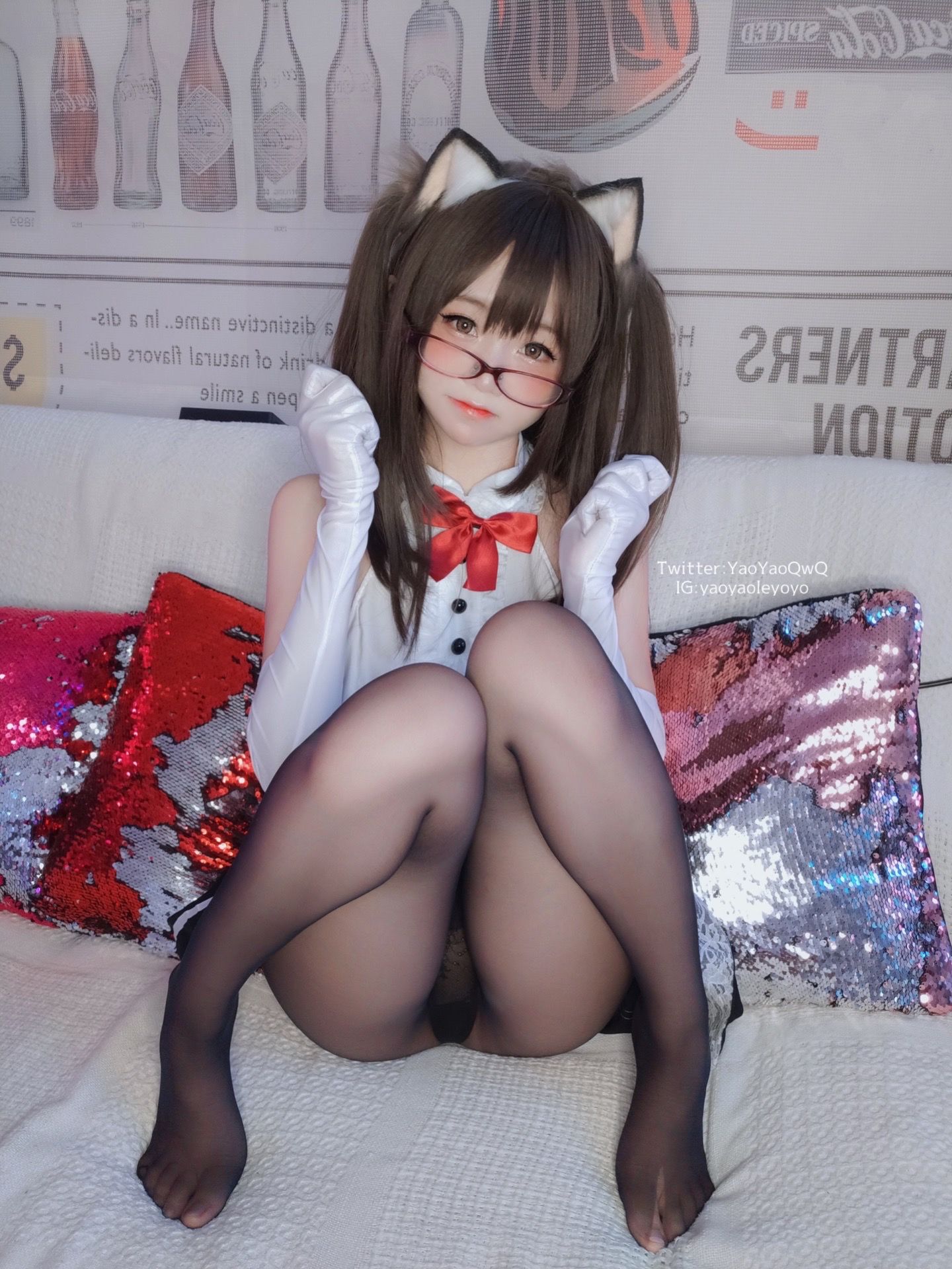 [网红COS] 萌妹子Coser摇摇乐yoyo - 黑色紧身衣第8张