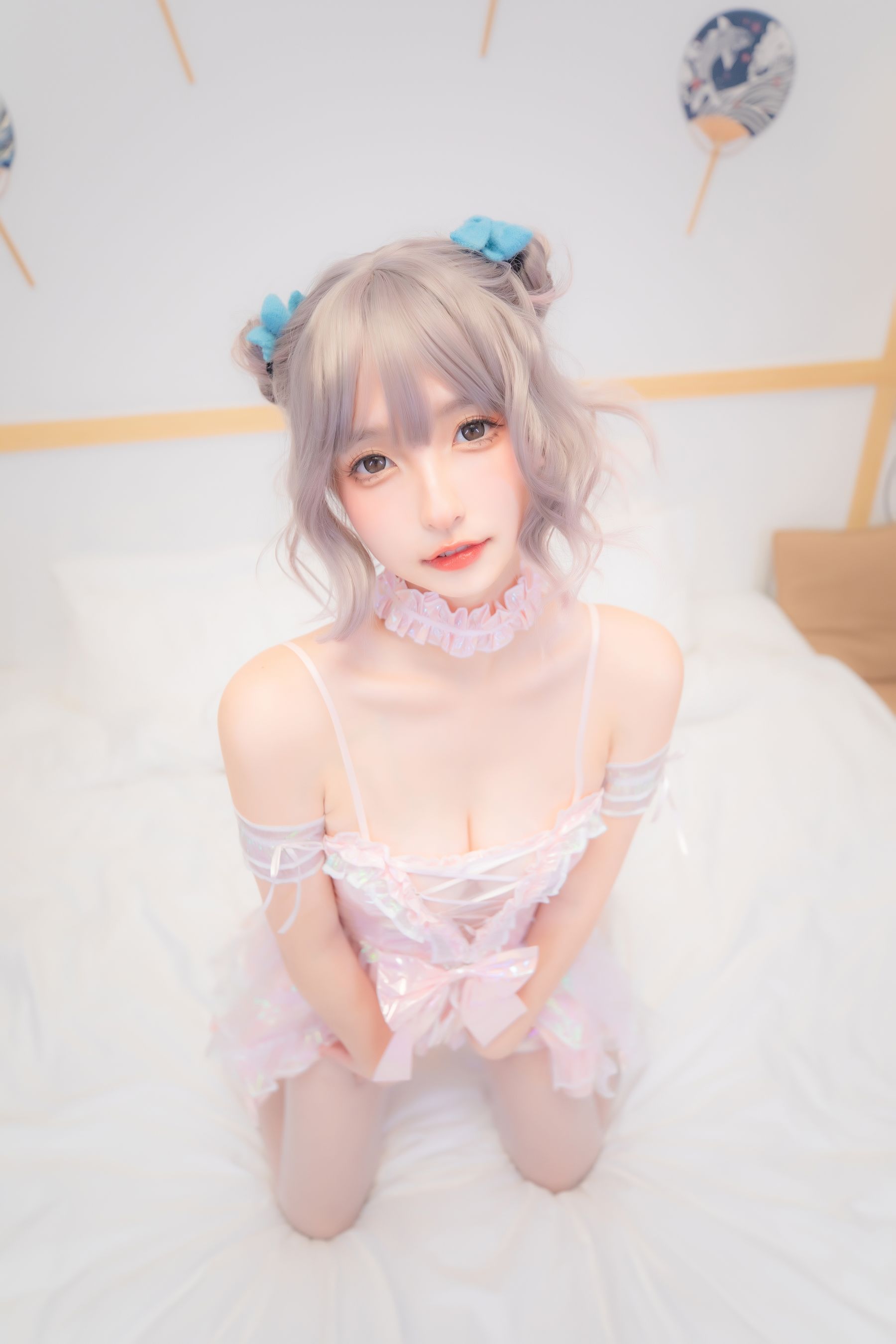 [网红COS] 萝莉神楽板真冬 小公主第4张