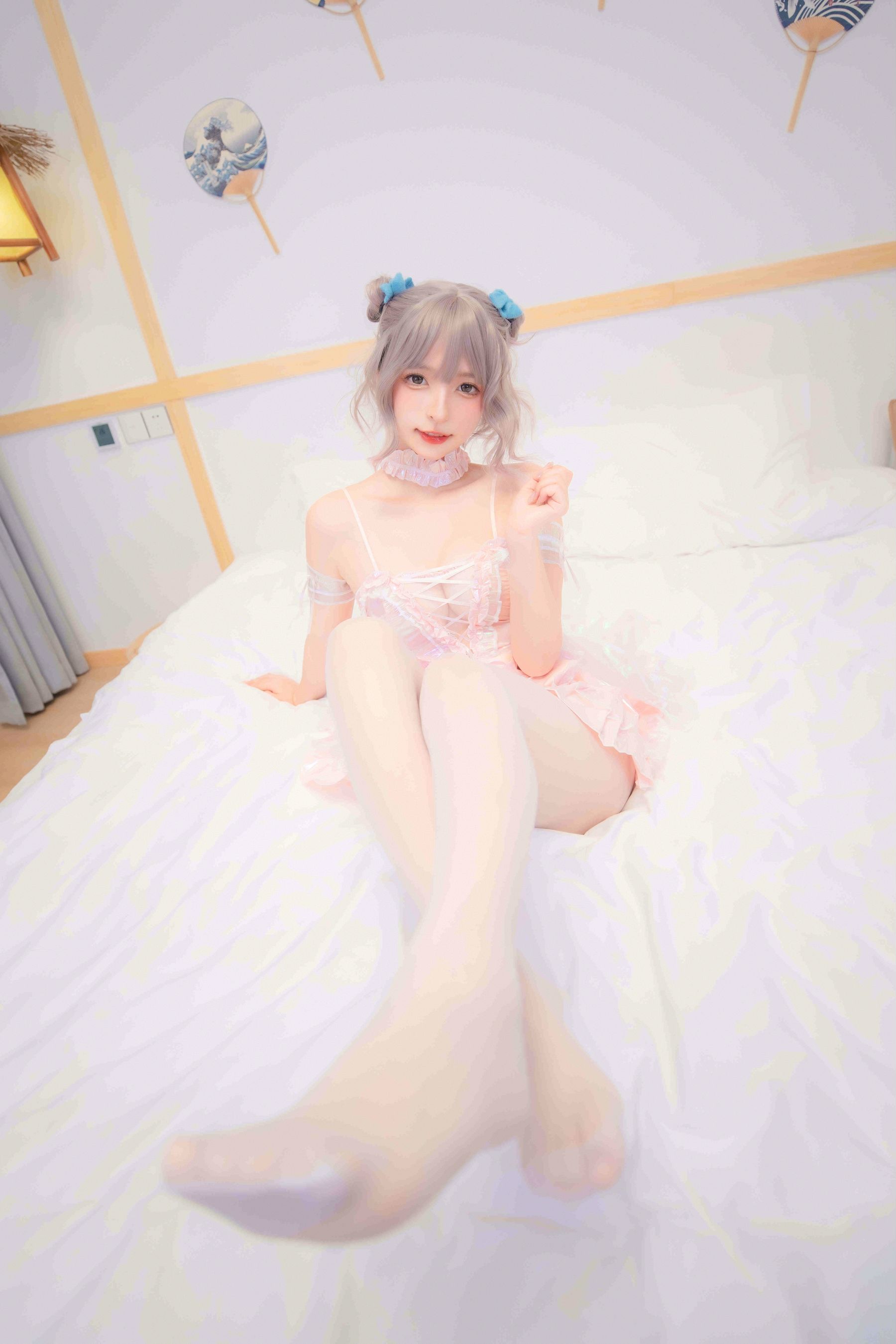 [网红COS] 萝莉神楽板真冬 小公主第1张