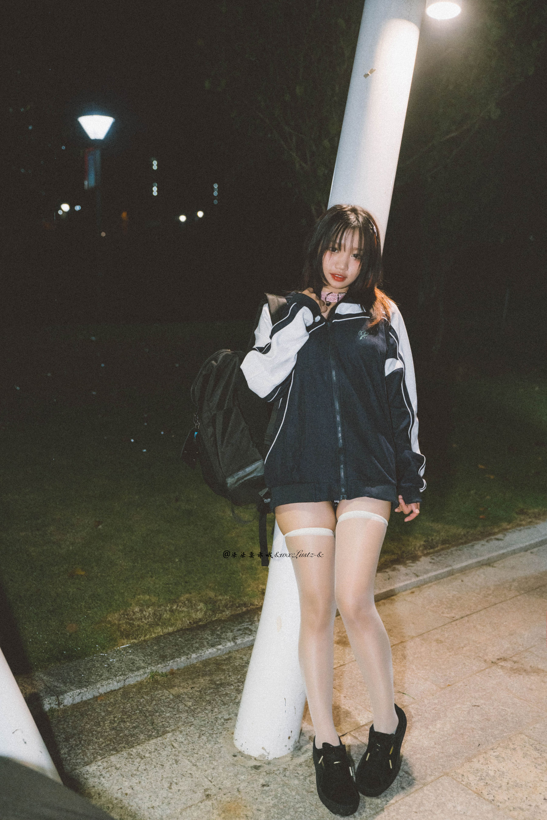 [网红COS] 动漫博主柒柒要乖哦 - 校服第9张