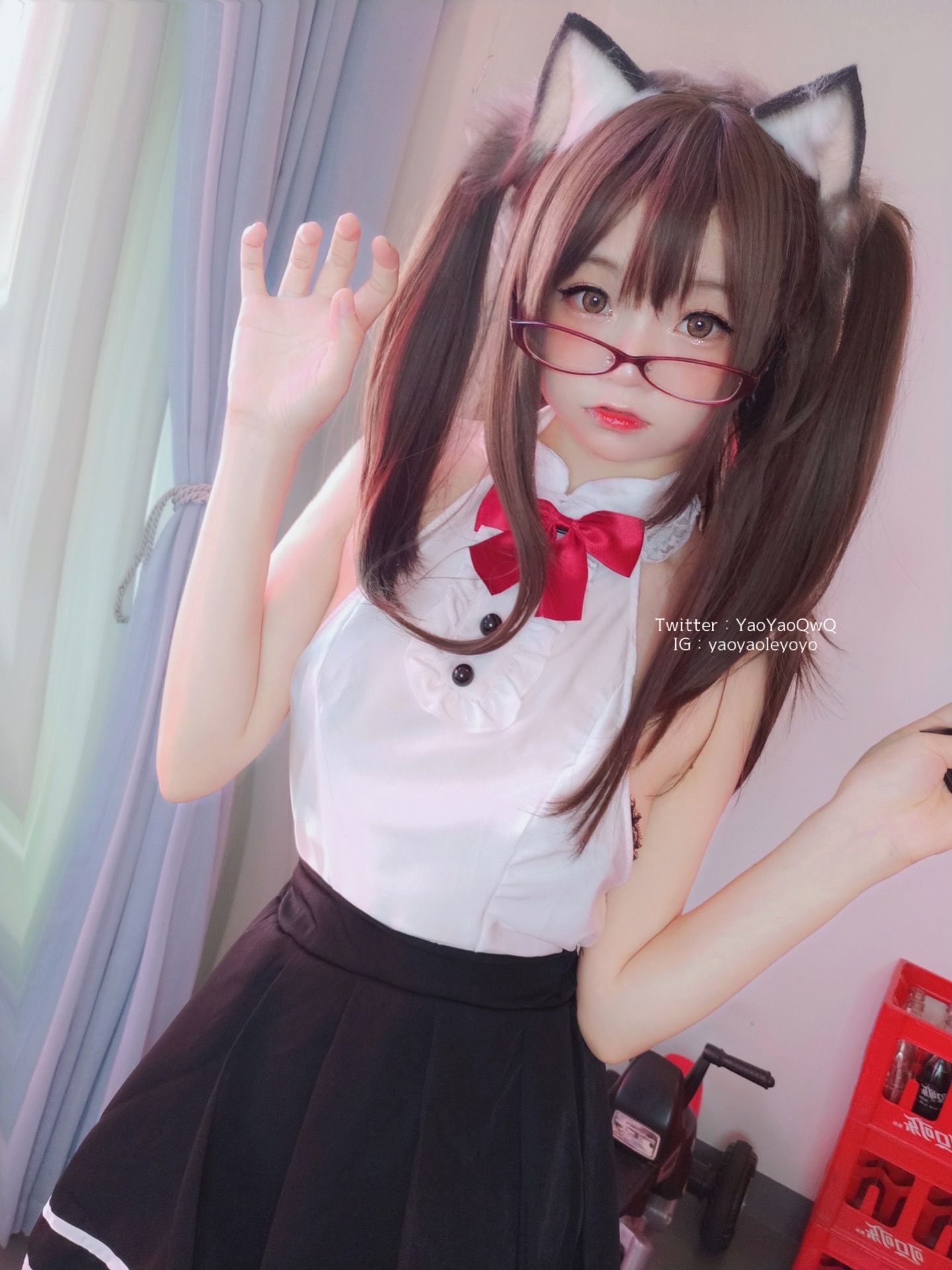 [网红COS] 萌妹子Coser摇摇乐yoyo - 黑色紧身衣第6张