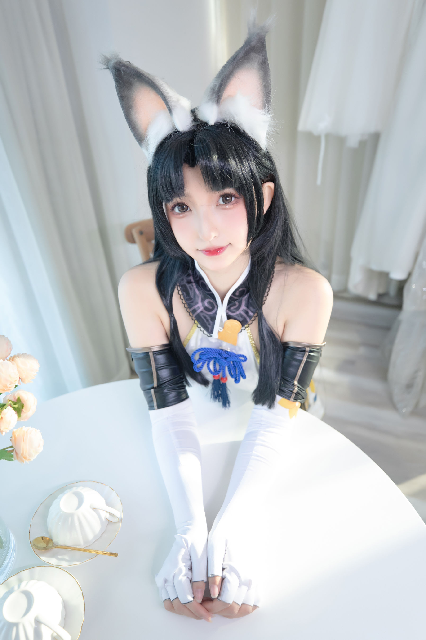 [网红COS] 萝莉神楽板真冬 黑丝胡桃第1张