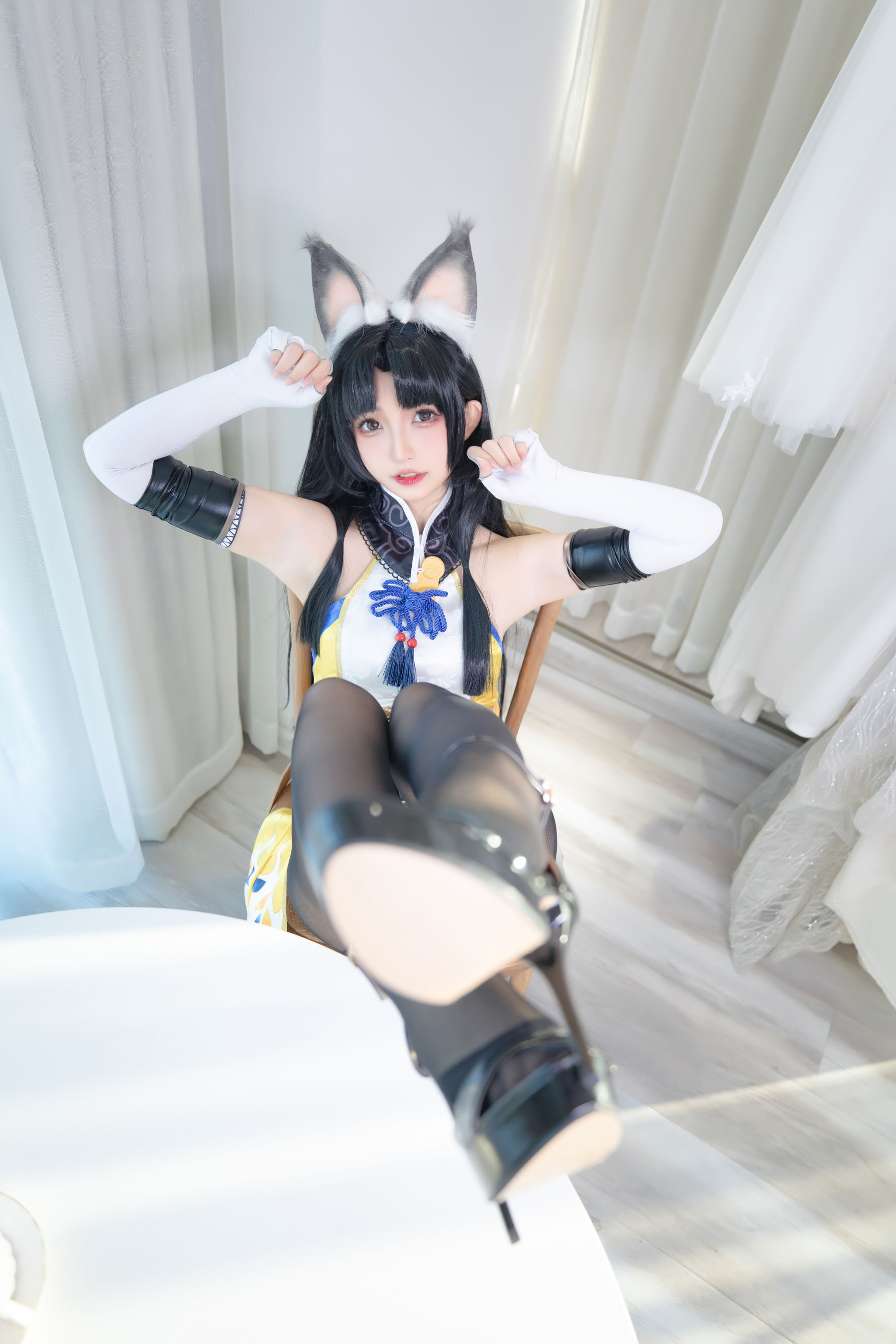 [网红COS] 萝莉神楽板真冬 黑丝胡桃第9张