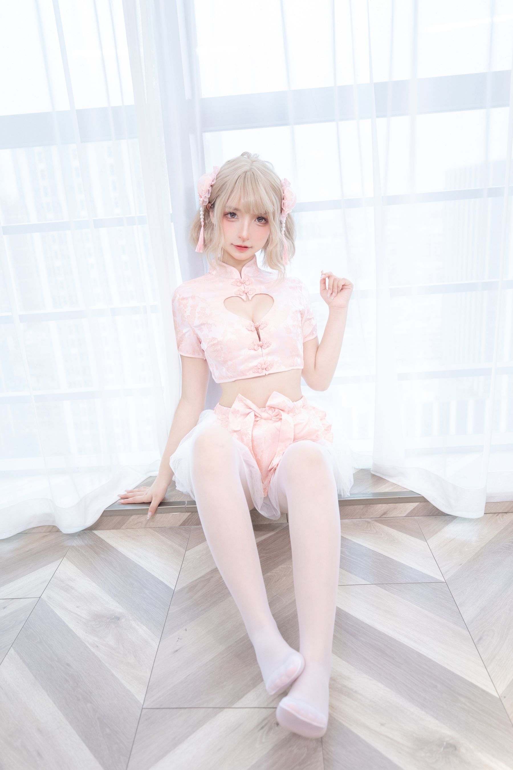 [网红COS] 萝莉神楽板真冬 中华娘第3张