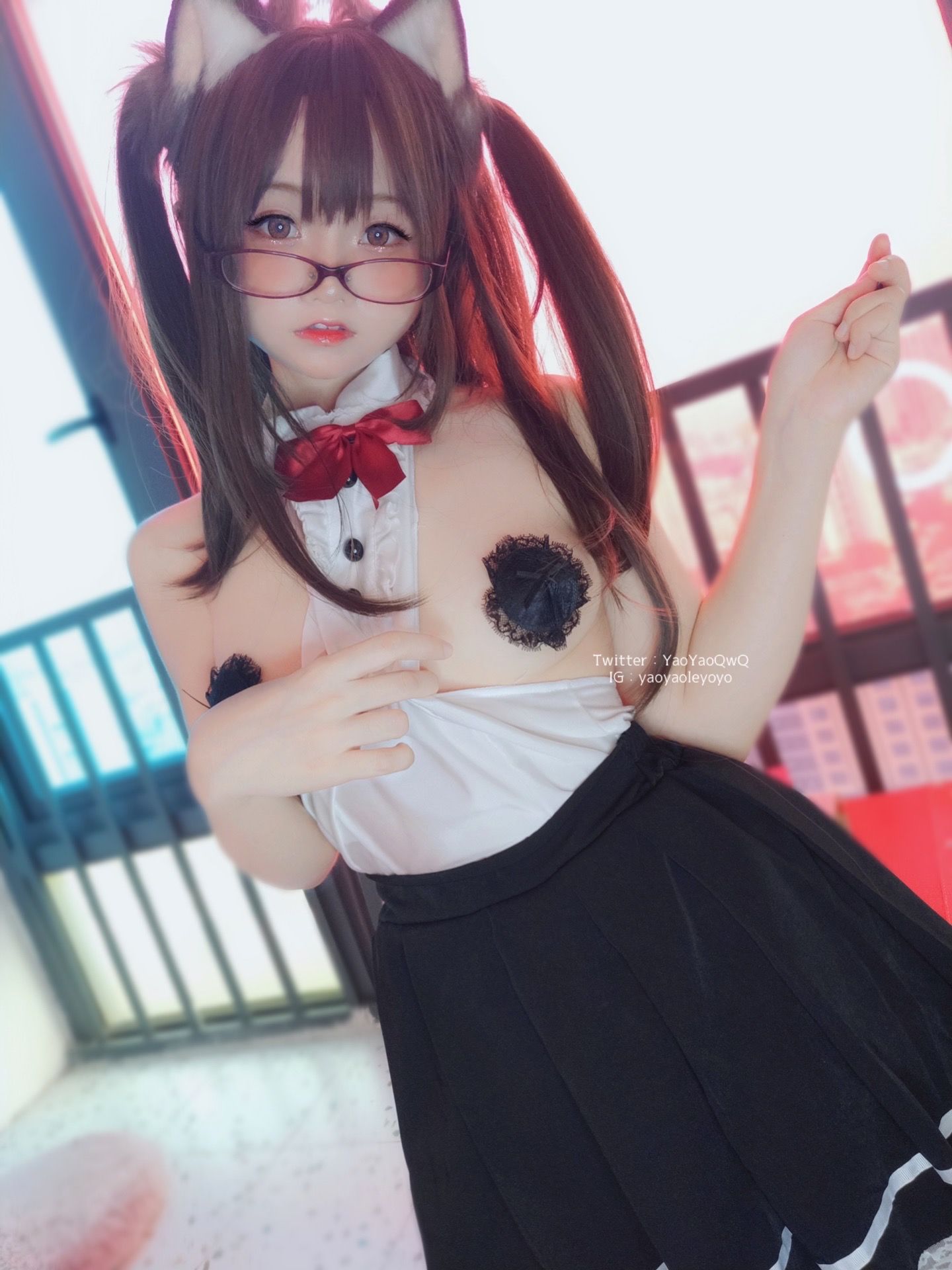 [网红COS] 萌妹子Coser摇摇乐yoyo - 黑色紧身衣第9张