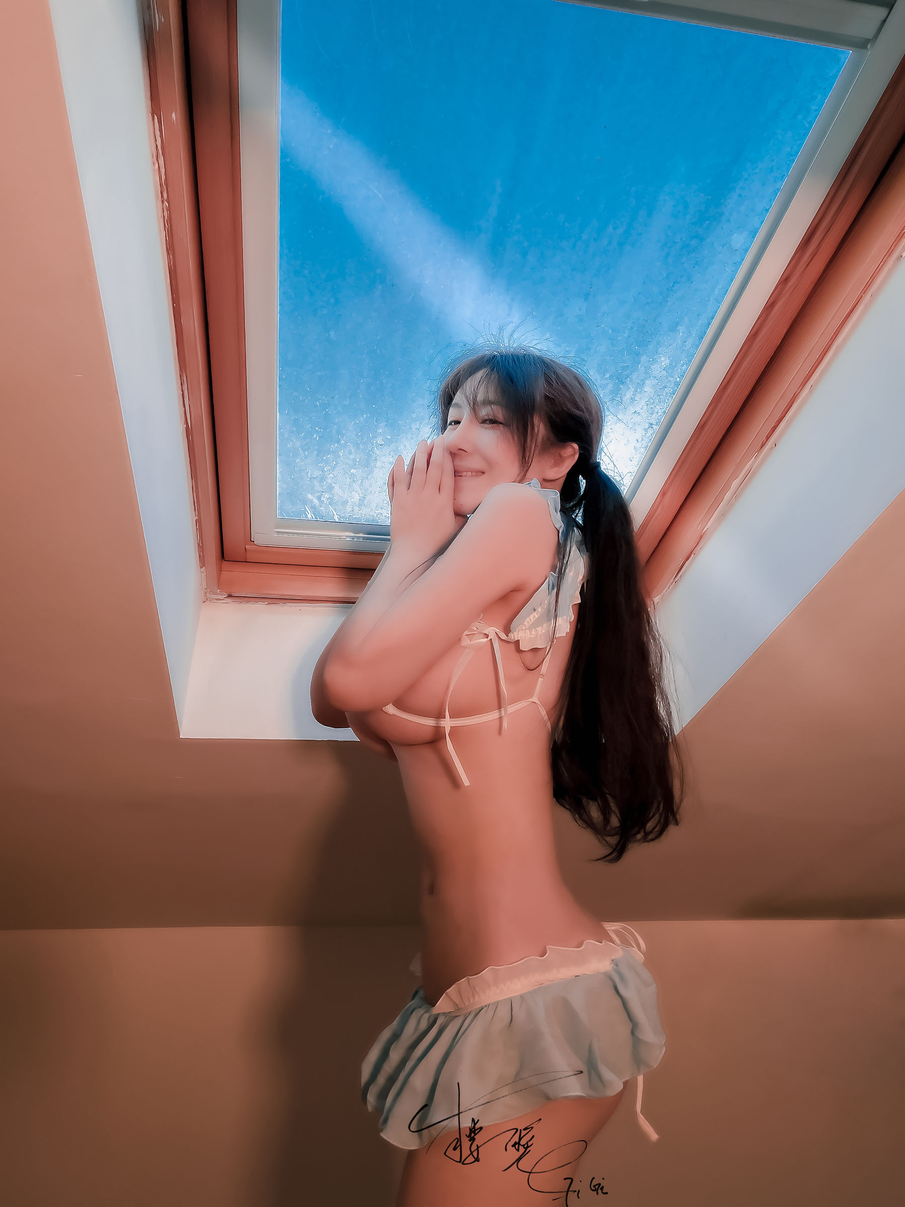 [网红COS] 网络红人樱晚gigi - 蓝色比基尼第3张