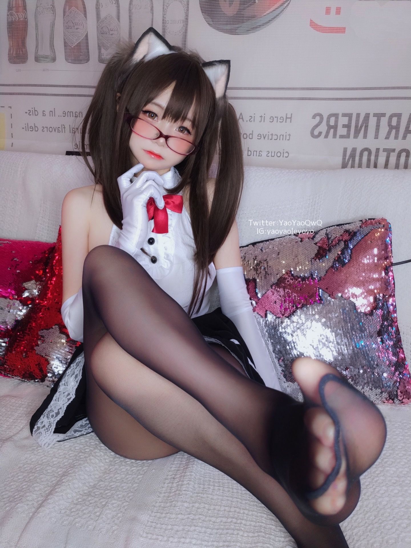 [网红COS] 萌妹子Coser摇摇乐yoyo - 黑色紧身衣第16张