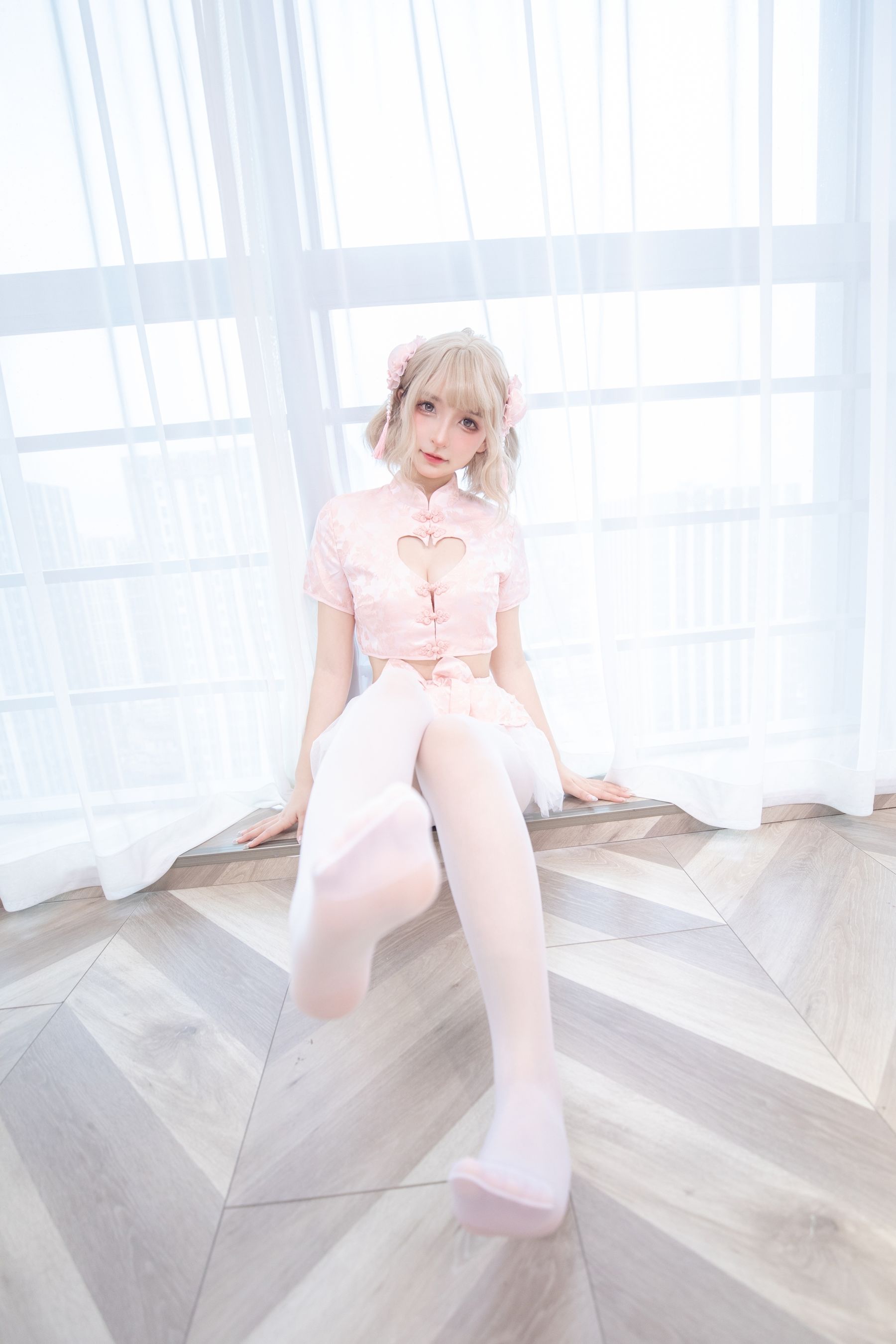[网红COS] 萝莉神楽板真冬 中华娘第4张
