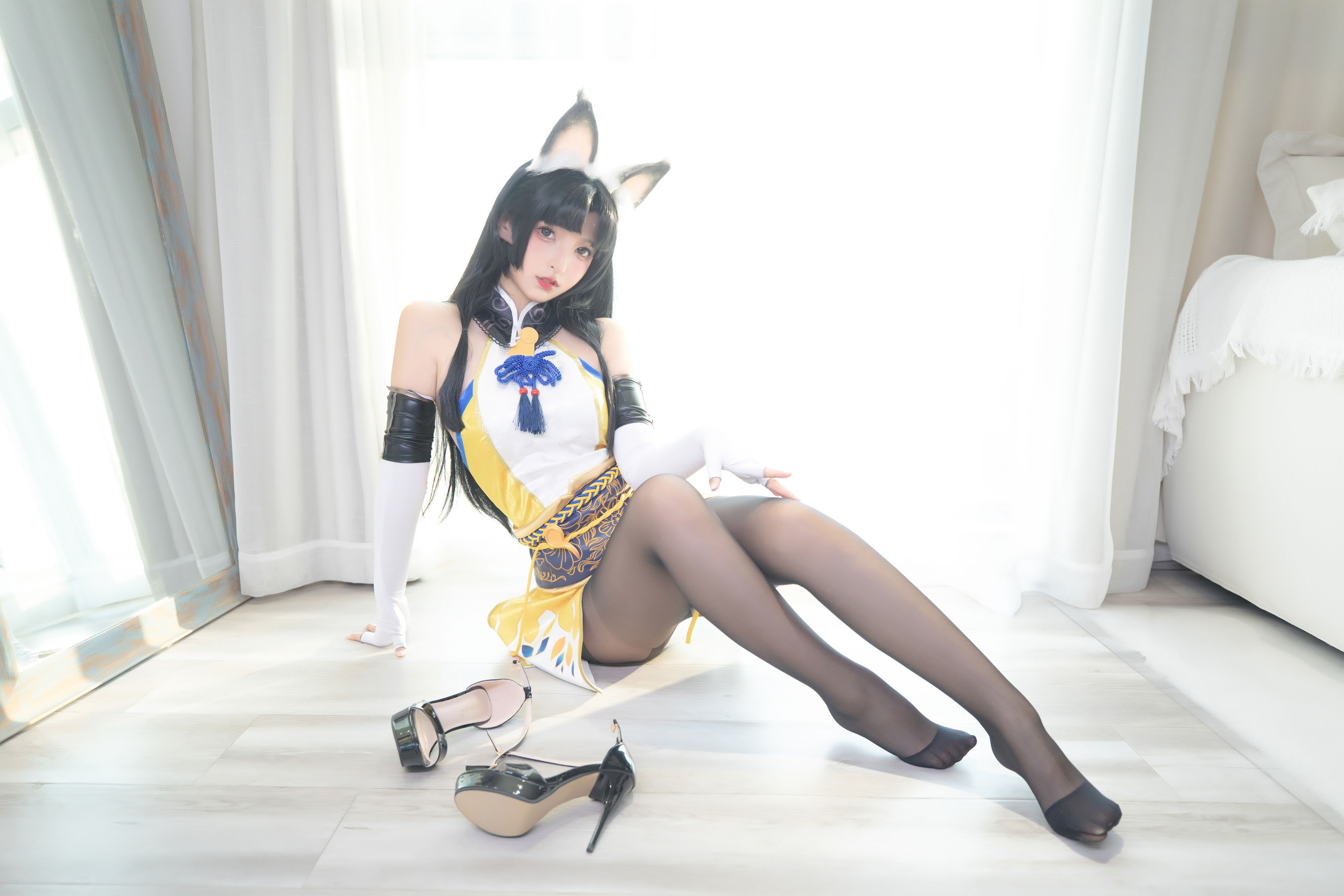 [网红COS] 萝莉神楽板真冬 黑丝胡桃第17张