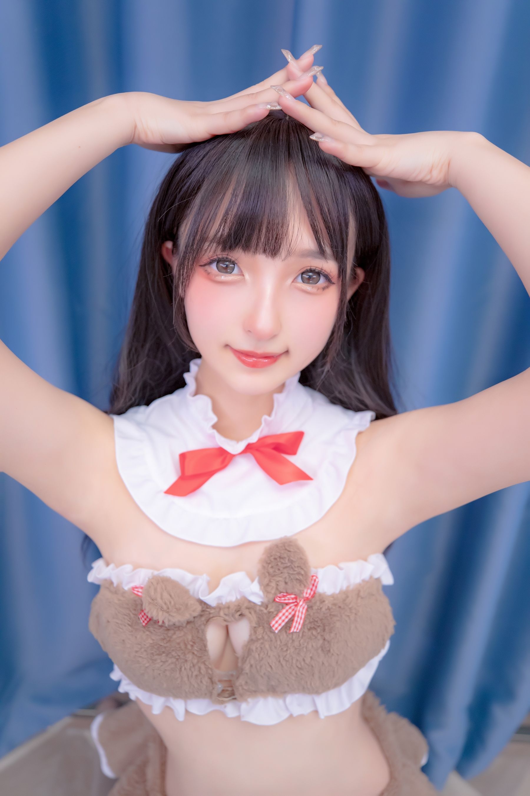 [网红COS] 萝莉神楽板真冬 熊少女第18张