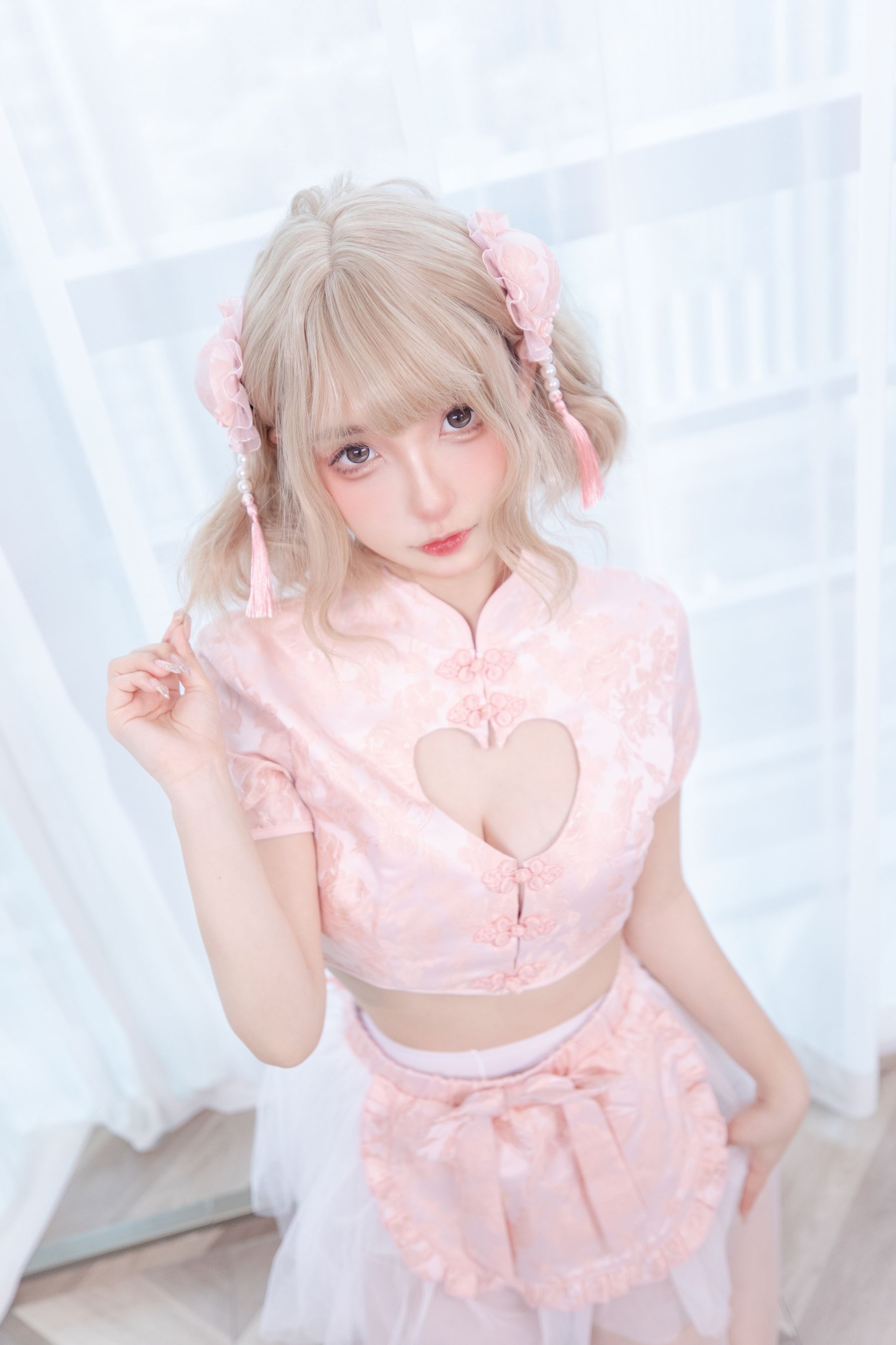 [网红COS] 萝莉神楽板真冬 中华娘第7张