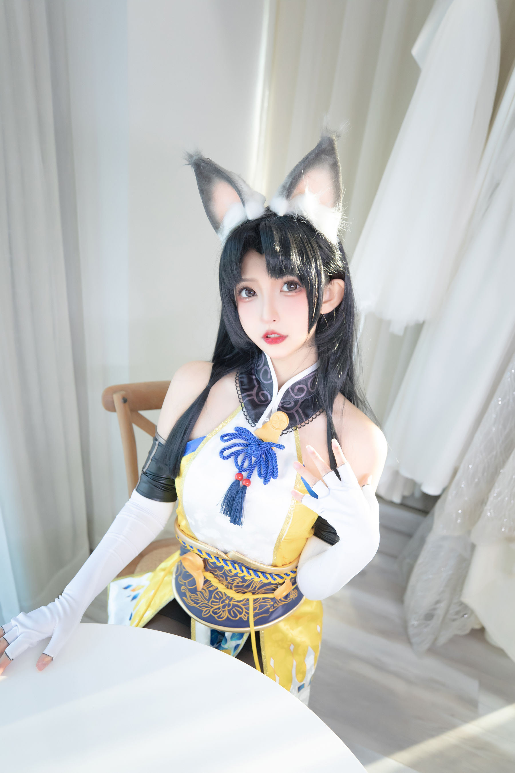 [网红COS] 萝莉神楽板真冬 黑丝胡桃第4张