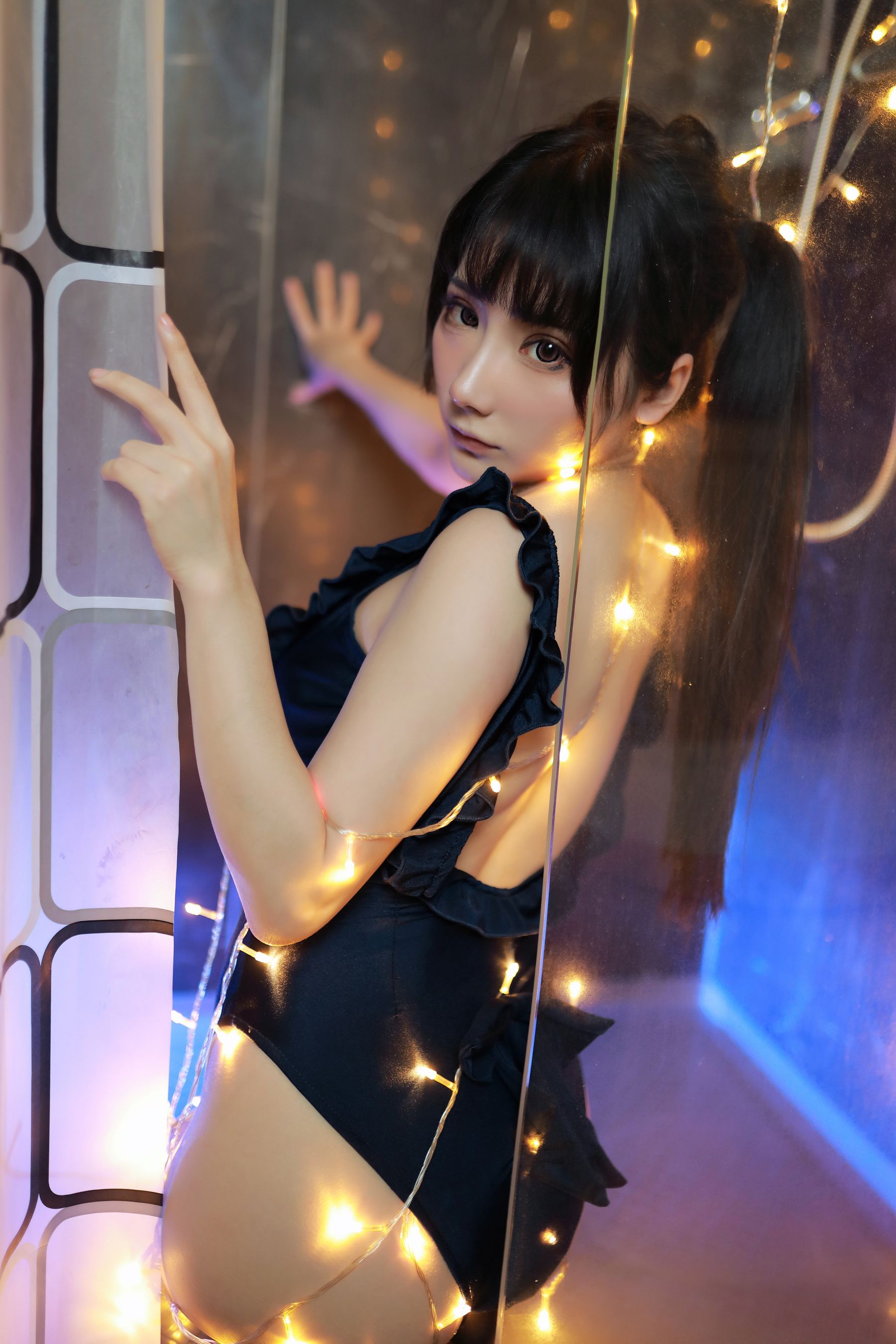 [网红COS] 是三不是世w - 死库水第4张