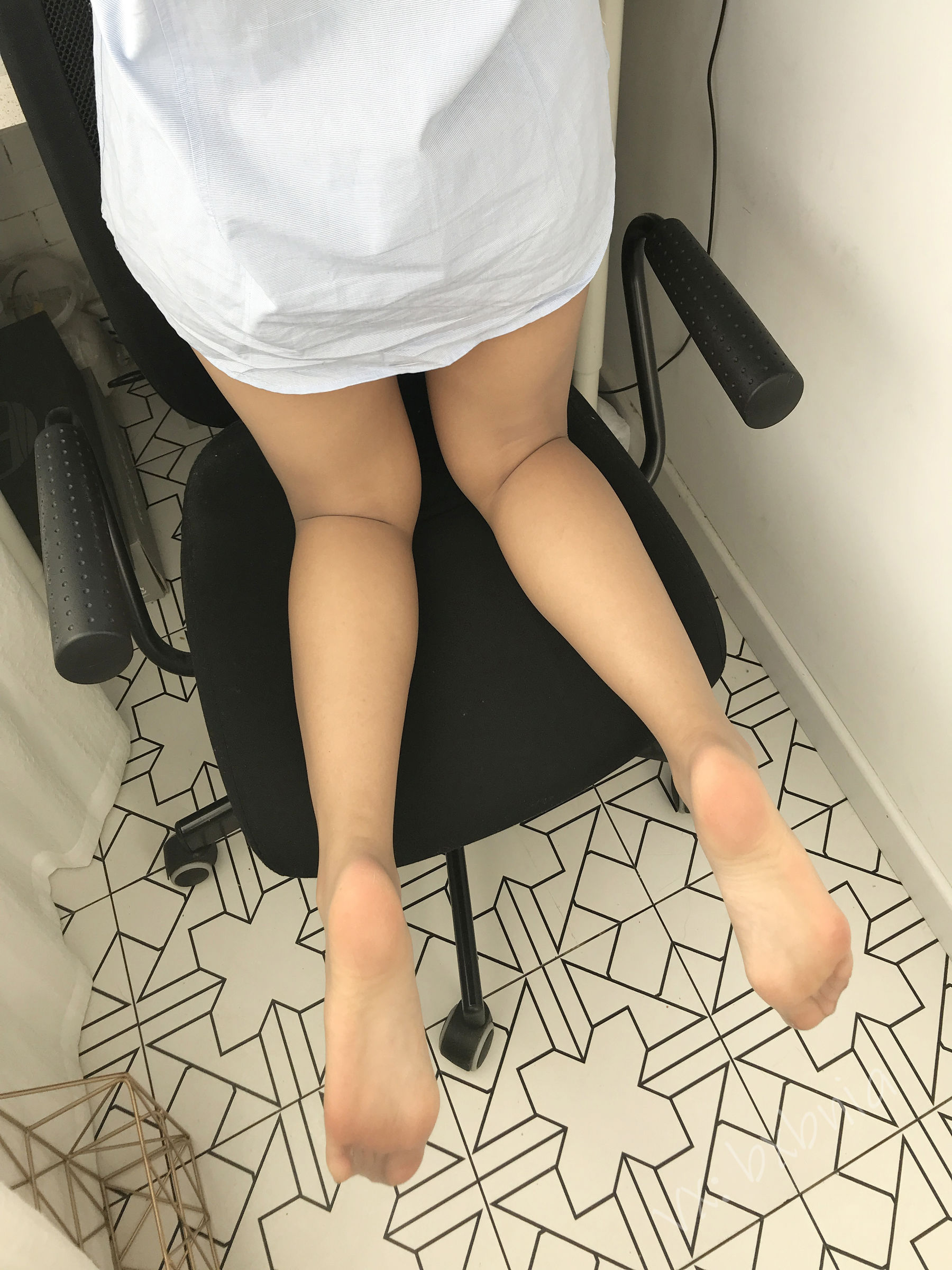 [福利COS] 安乔乔儿(Nia乔乔) No.011 Soho的快乐第27张