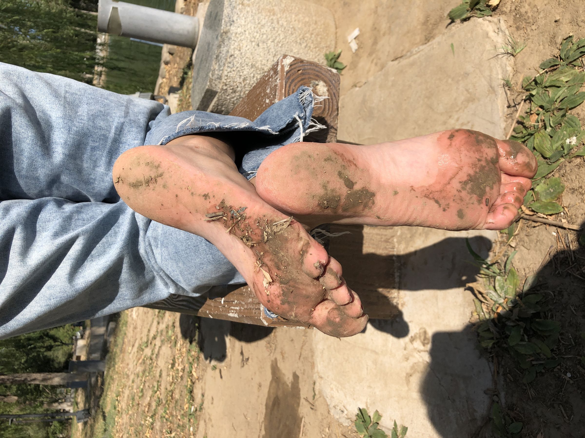 [福利COS] 安乔乔儿(Nia乔乔) No.007 乔乔脏脚底第33张