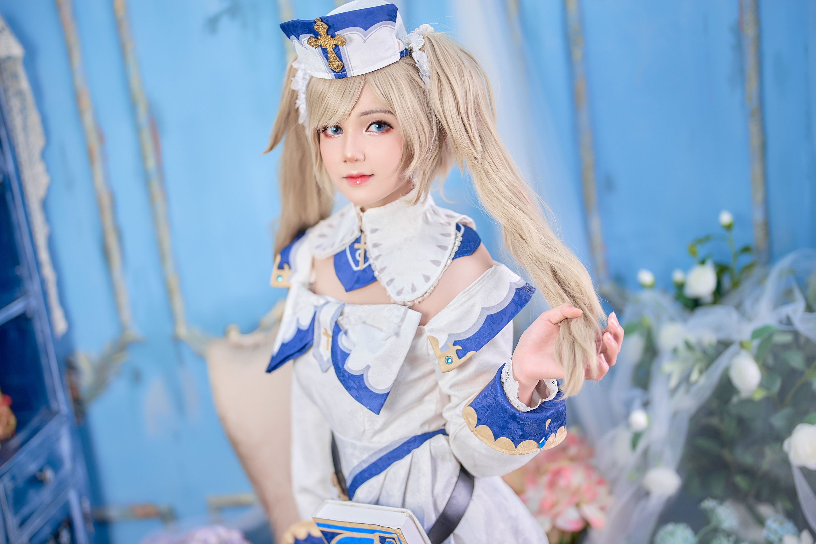 [福利COS] JOYCE - 原神 芭芭拉第1张