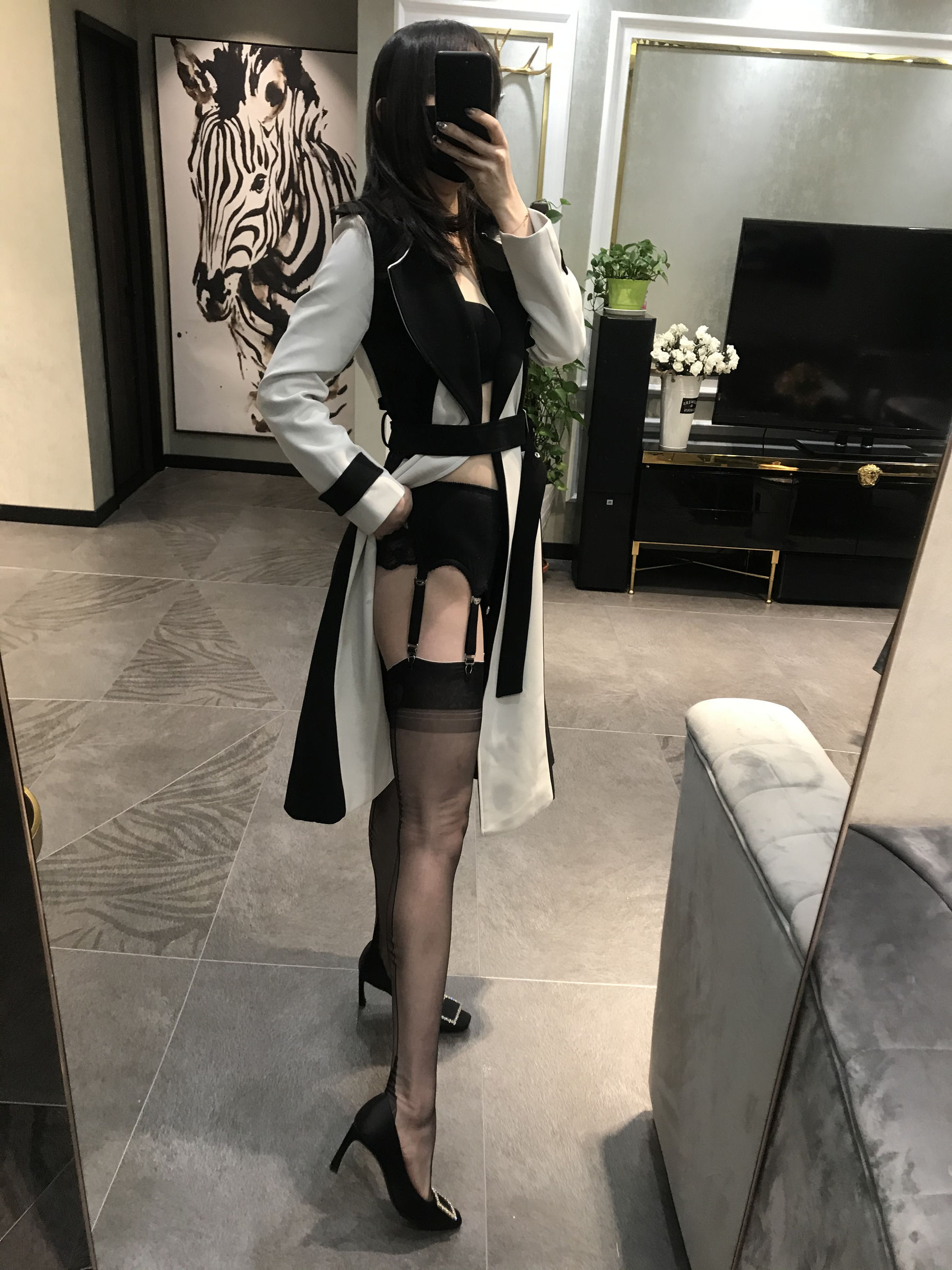 [福利COS] 丝足博主麋鹿_Monroe 2020.04.13 皮草丝惑第7张
