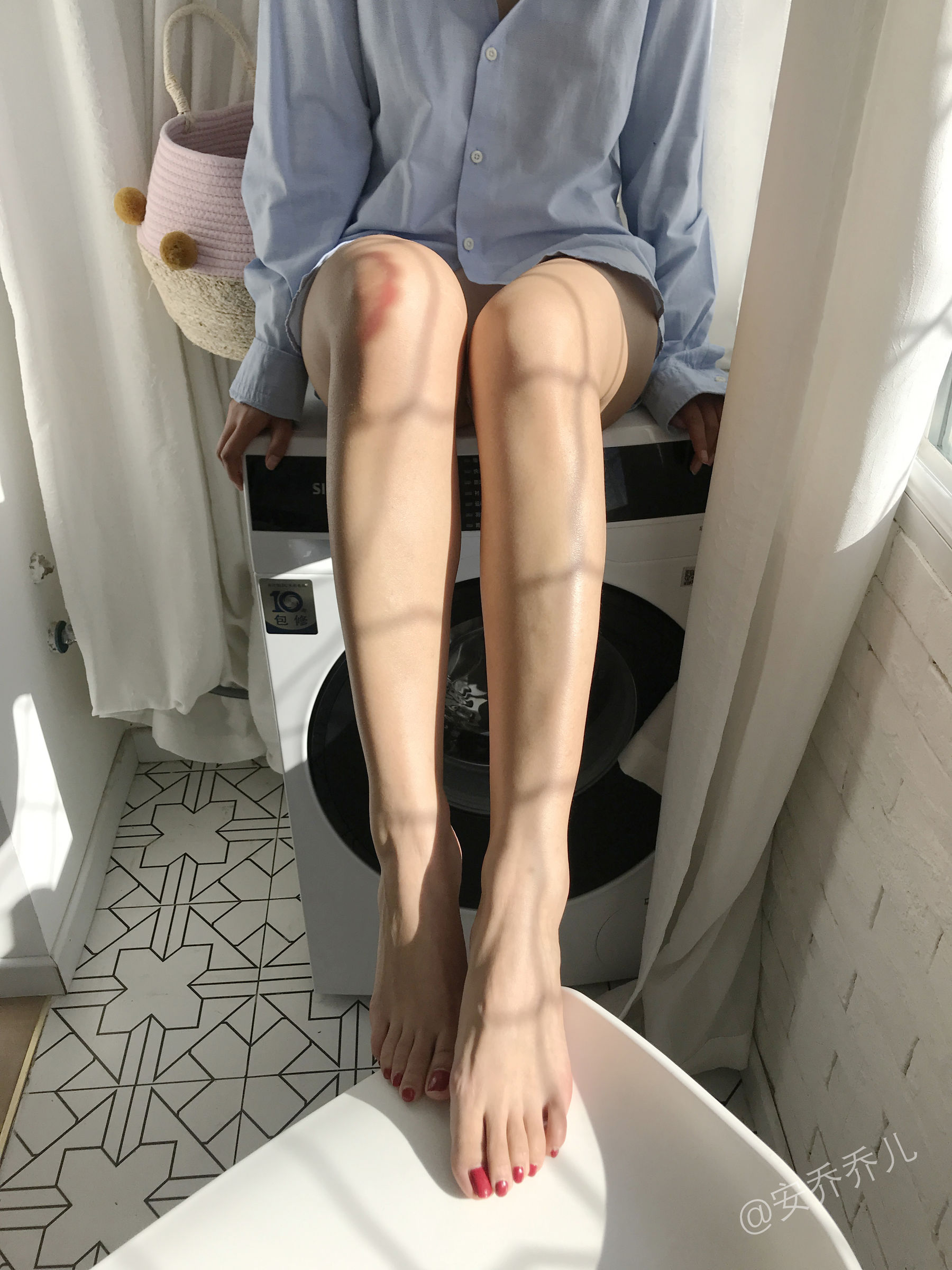 [福利COS] 安乔乔儿(Nia乔乔) No.016 阳台洗衣房第7张