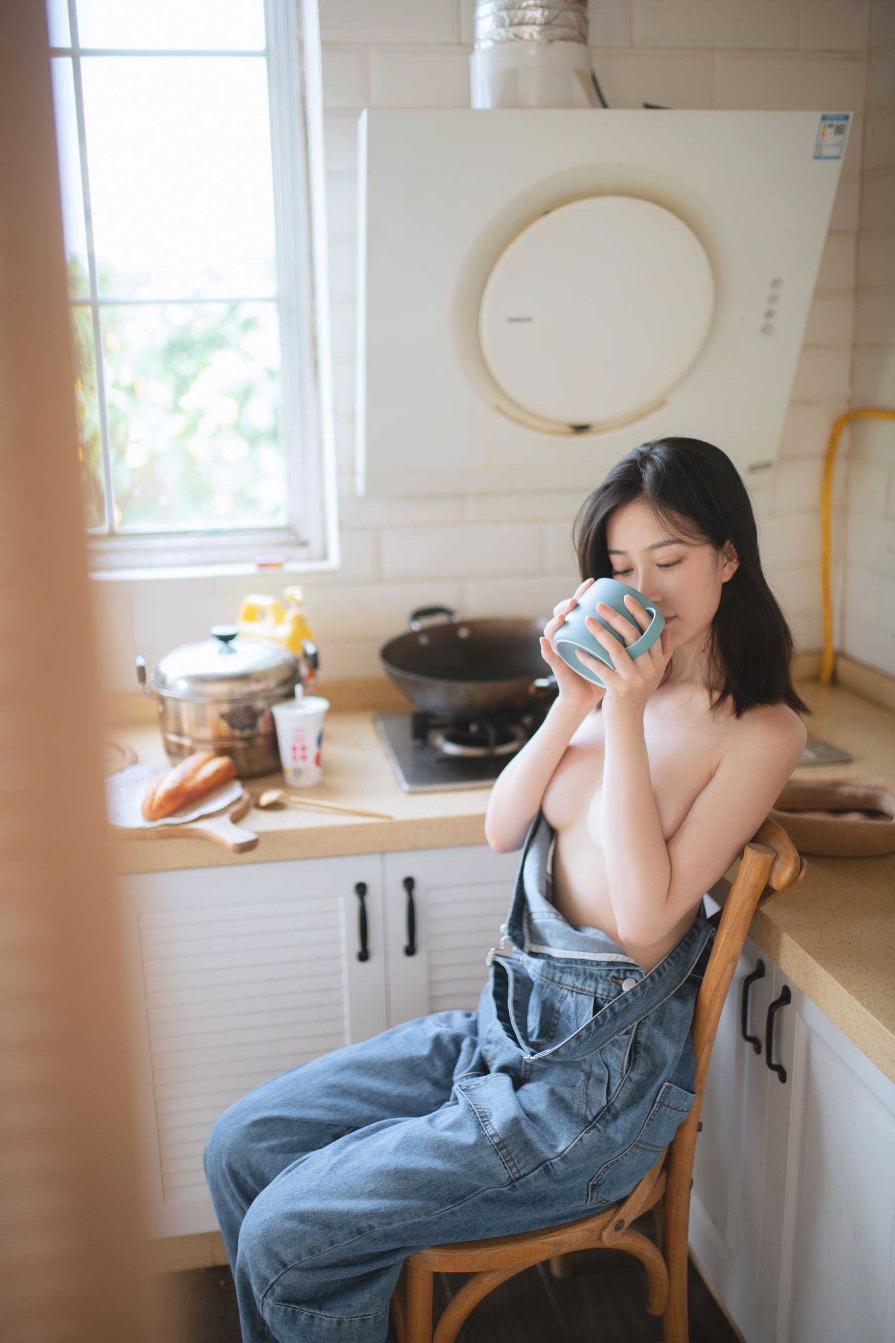 [福利COS] Nnian - 背带裤第9张