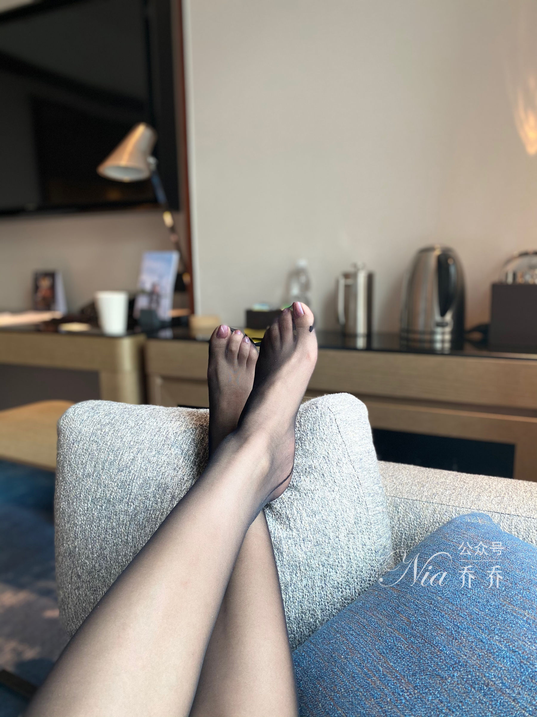 [福利COS] 安乔乔儿(Nia乔乔) No.032 OL丝诱第42张