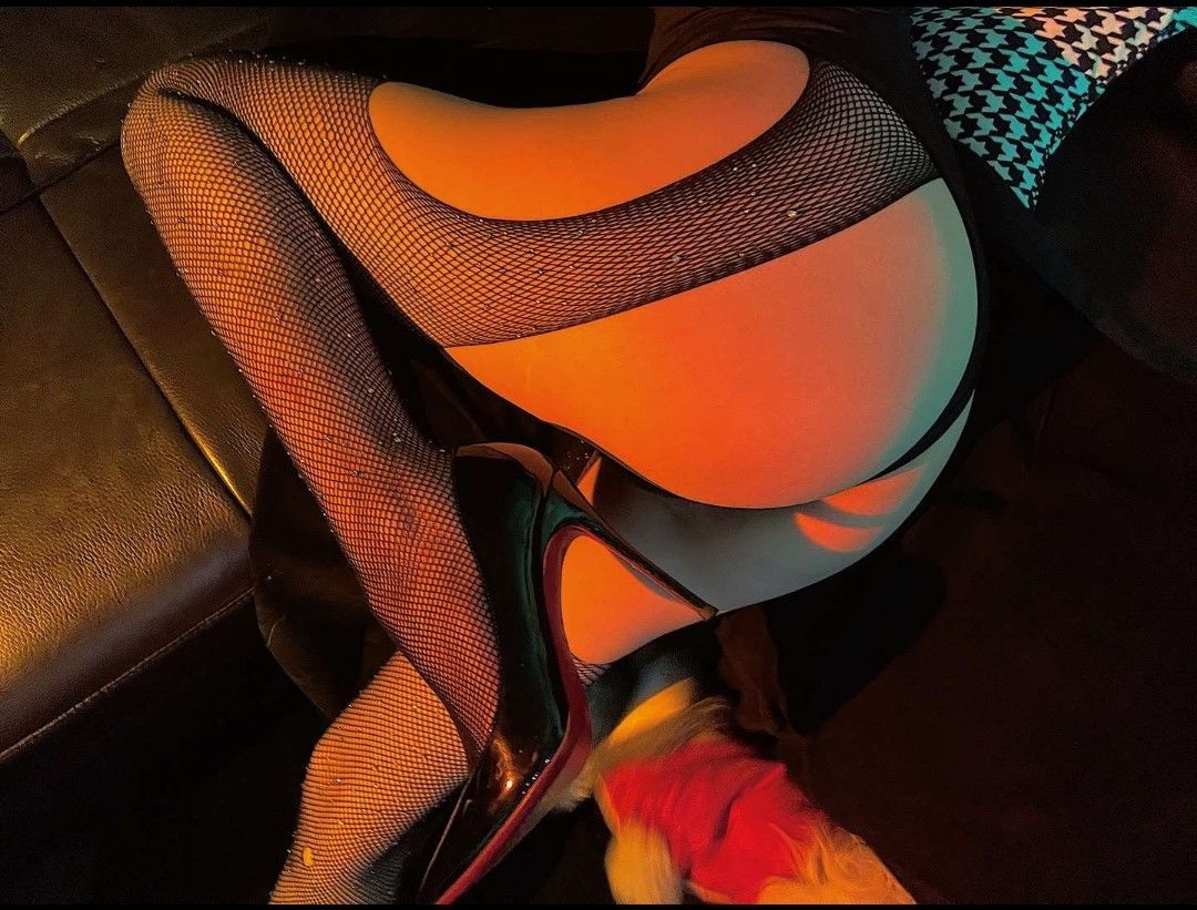 [福利COS] 性感网红dearie的会员写真第43张