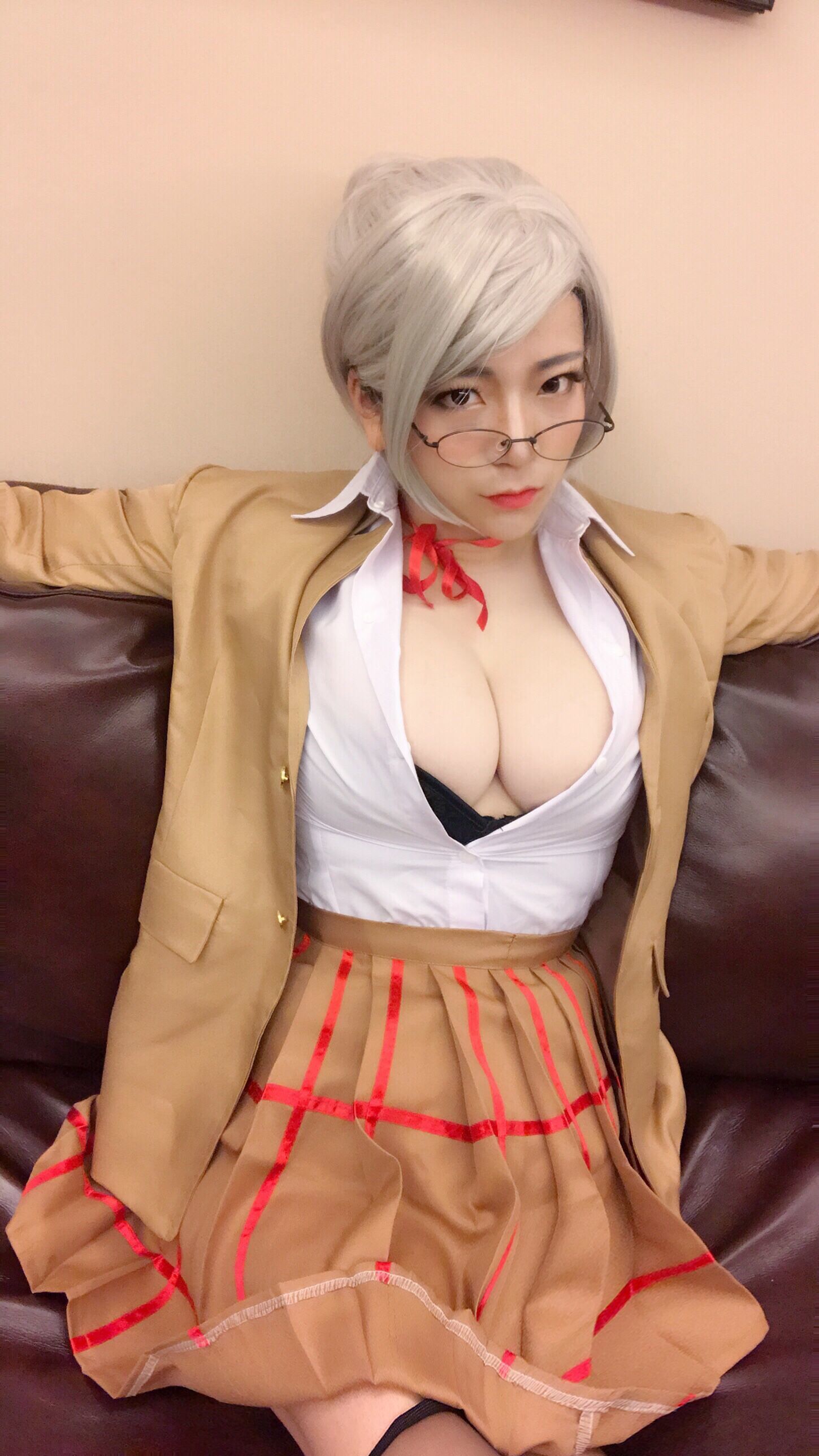 [福利COS] 奶兔biubiu - 监狱学园第1张