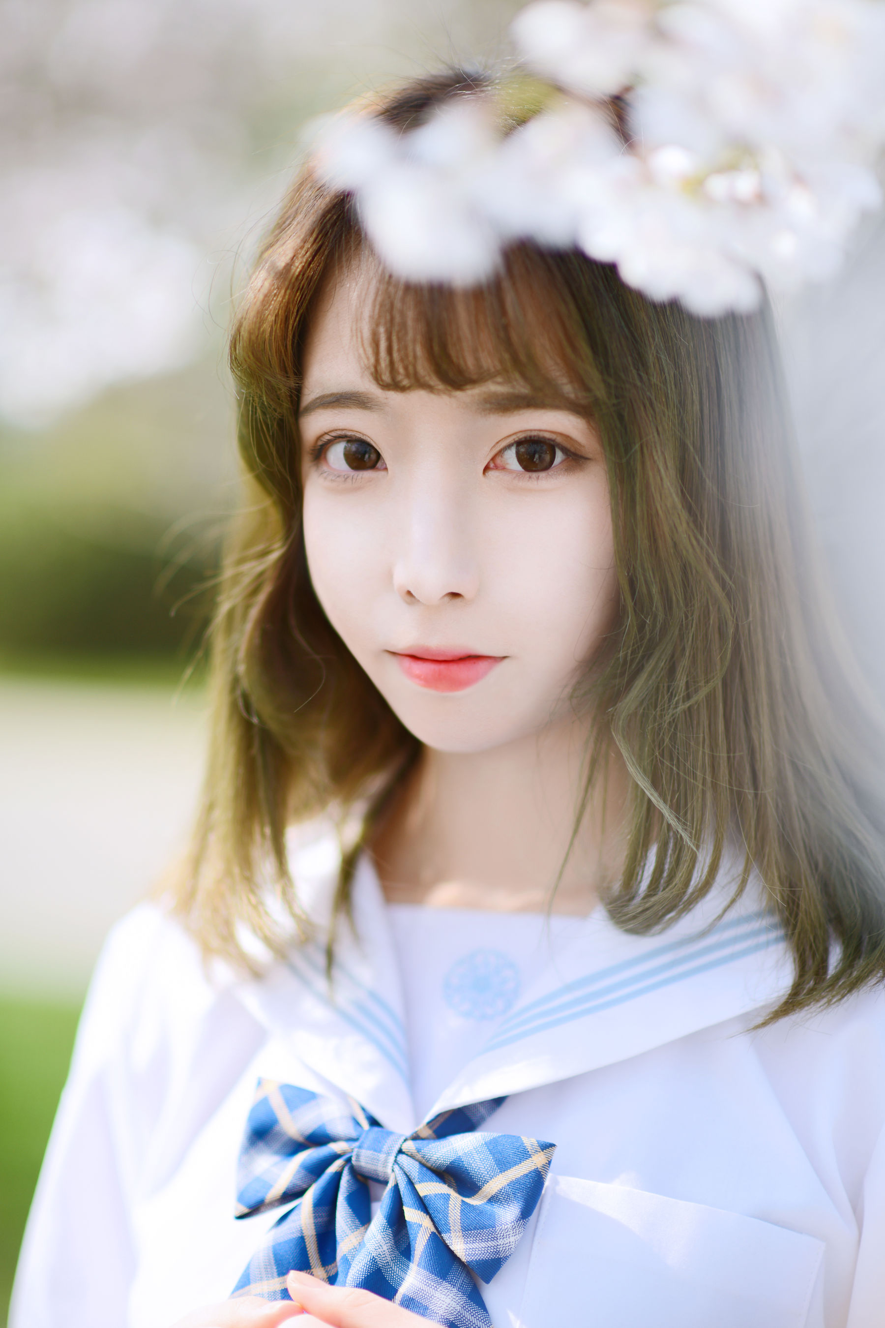 [福利COS] 可爱妹子Fushii_海堂 - 樱花树下第1张