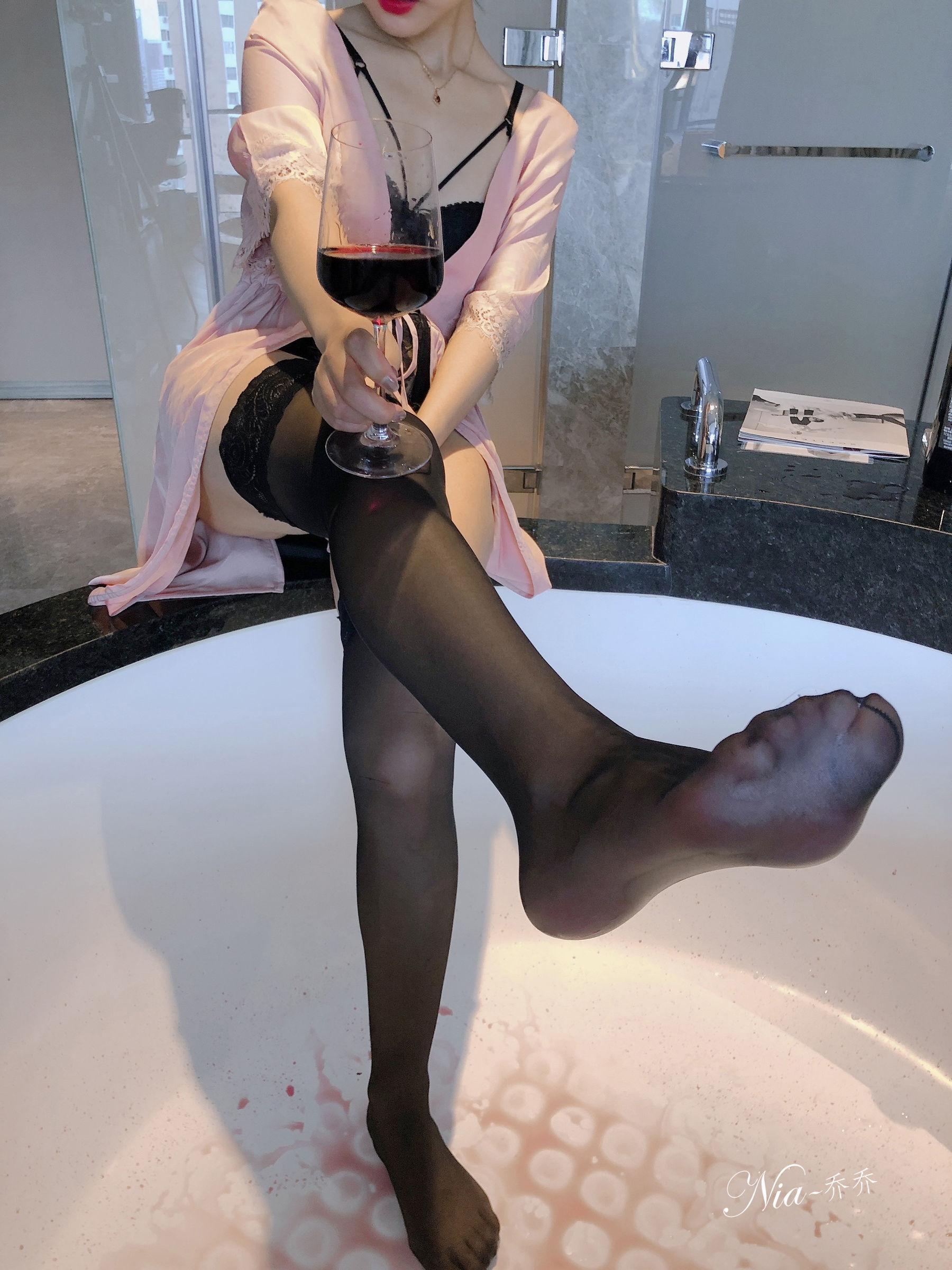 [福利COS] 安乔乔儿(Nia乔乔) No.025 宿醉第21张