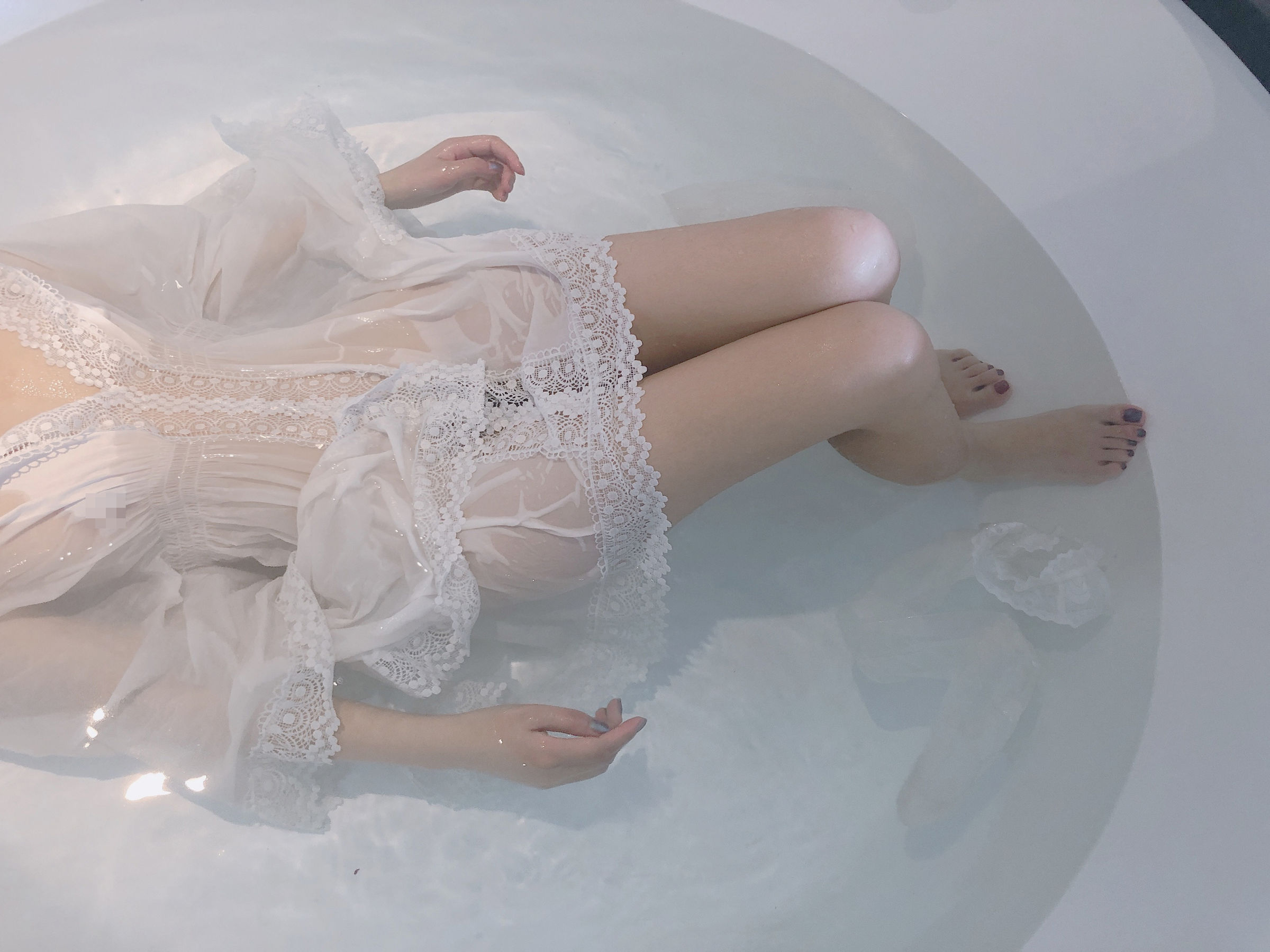 [福利COS] 安乔乔儿(Nia乔乔) No.024 美人出浴第30张